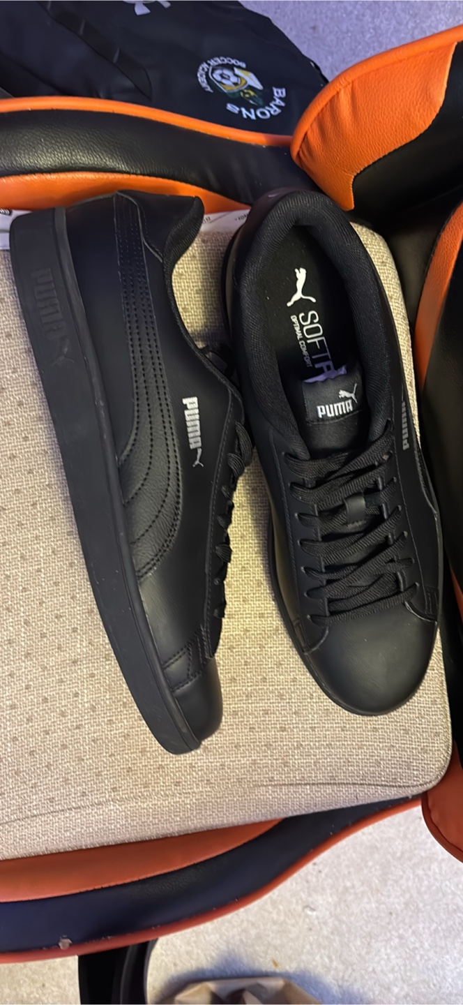 Puma Sneakers Size 11 - photo 3