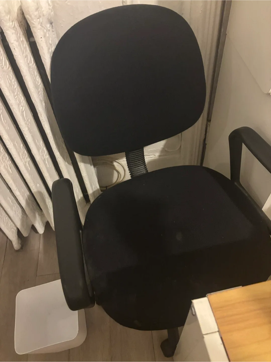 Black Office Chair image indicator(2)