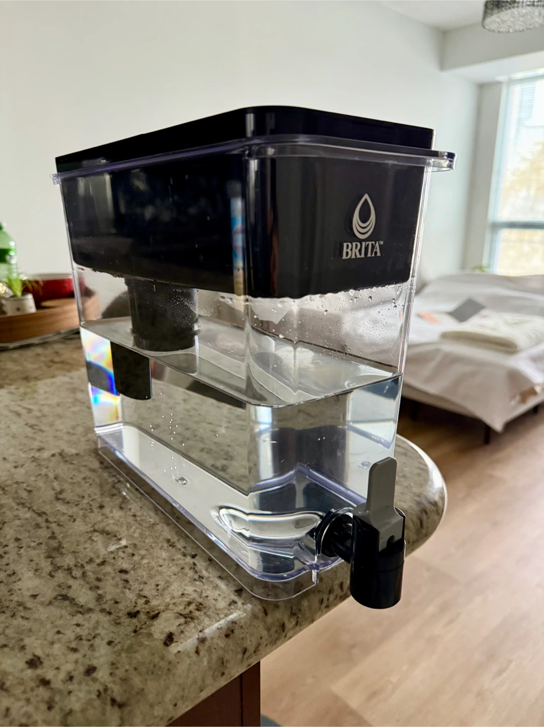 Brita Water Filter Dispenser with 3 elite filters - photo 2