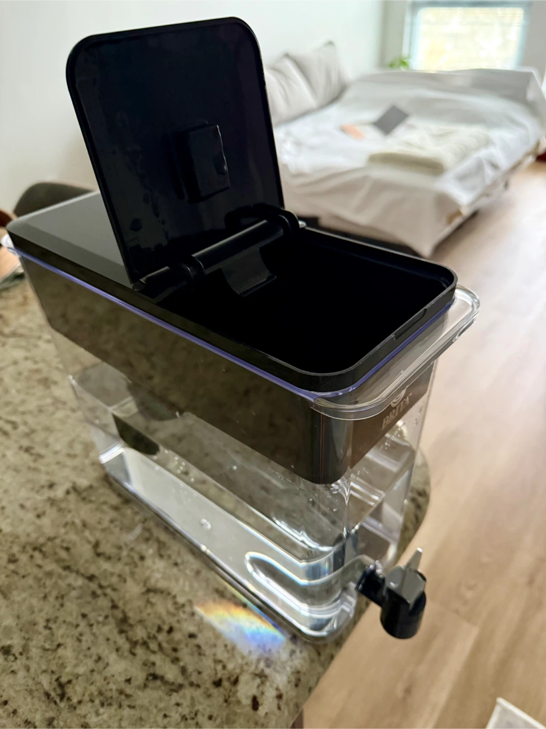 Brita Water Filter Dispenser with 3 elite filters - photo 3