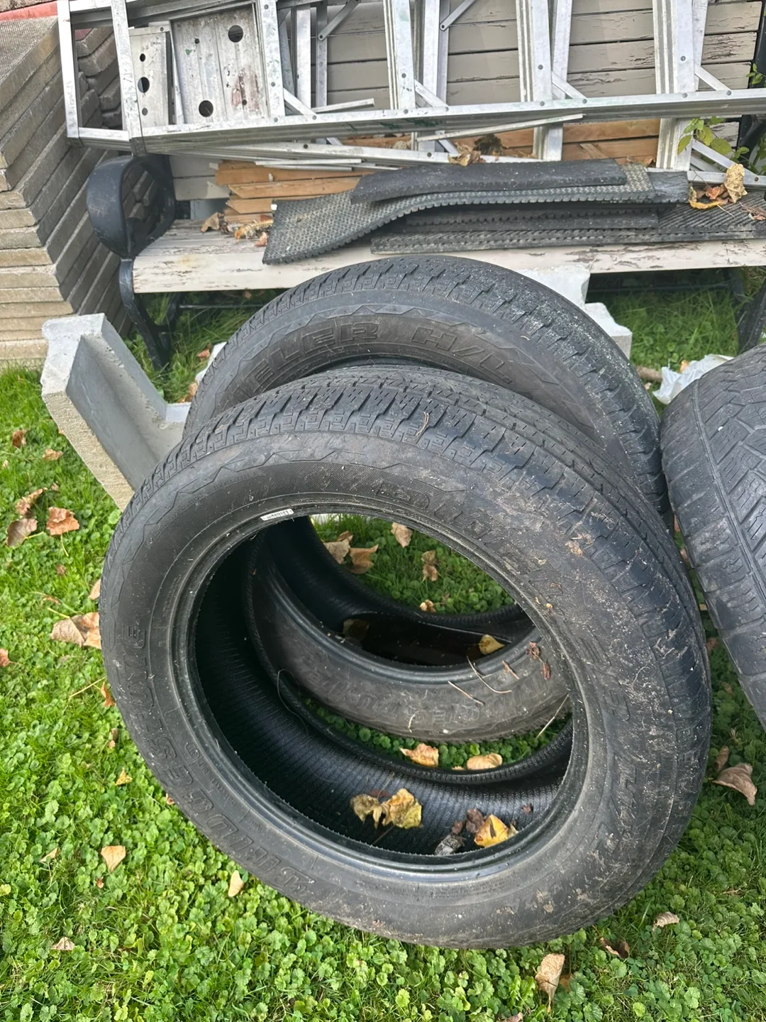 Used Tires - Set of 2 x 2 image indicator(3)