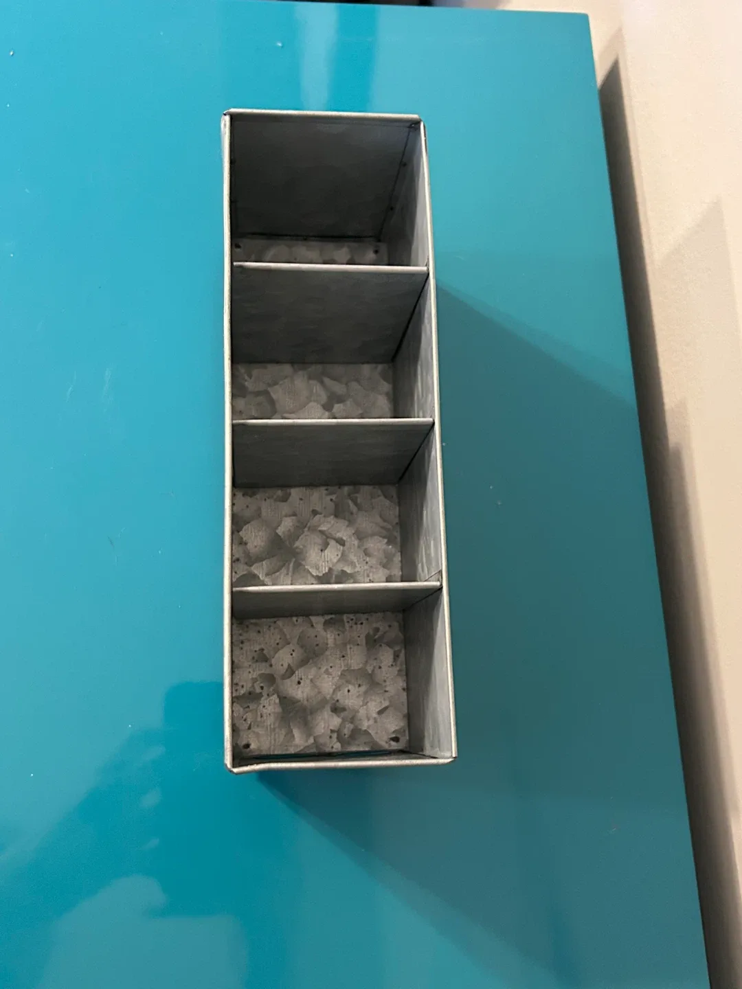 ✨ Rae Dunn “PRETTY” Metal Organizer – Like New image indicator(3)