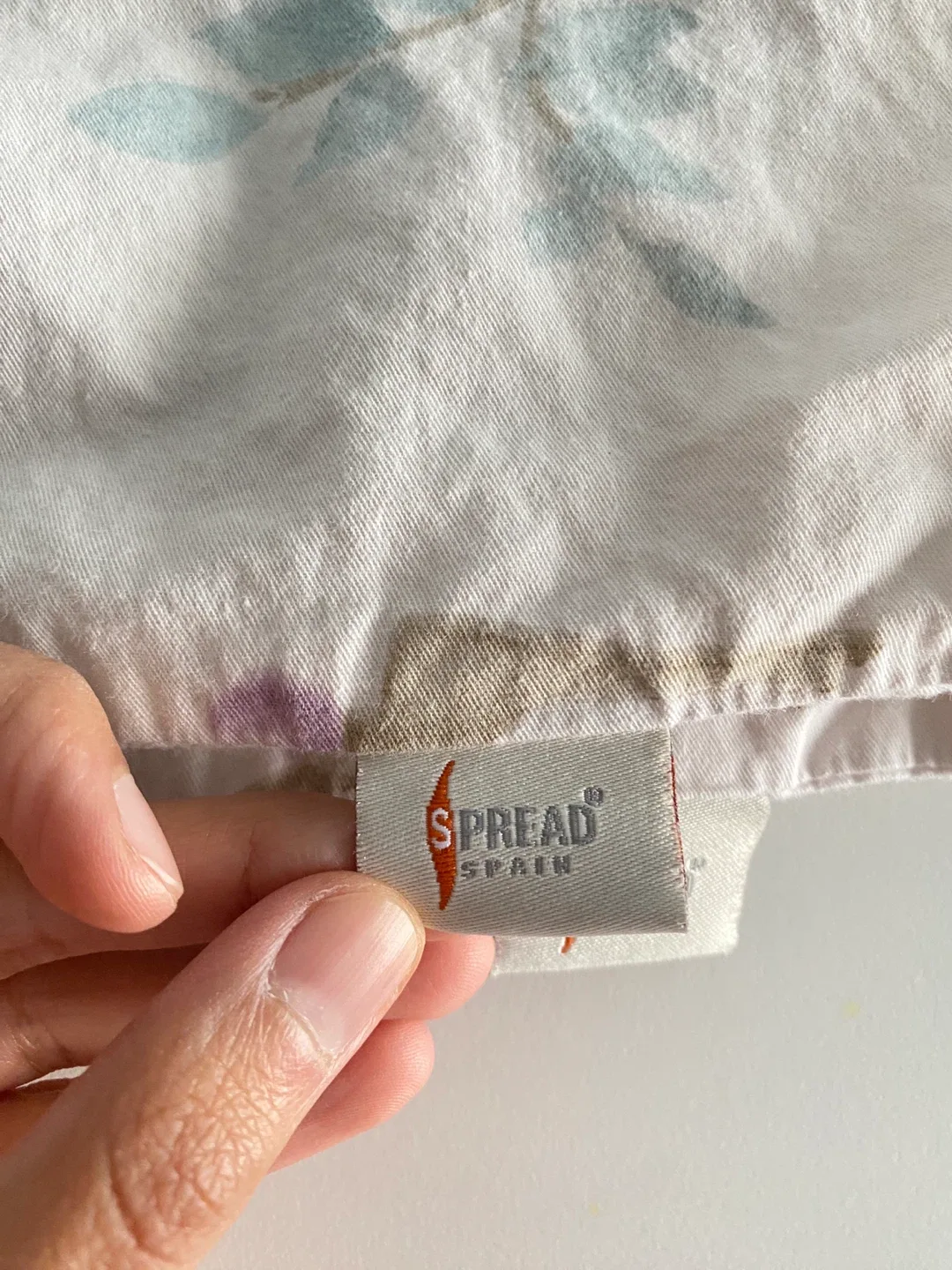 Luxury High Thread Count Fitted Queen Bedding Set image indicator(3)