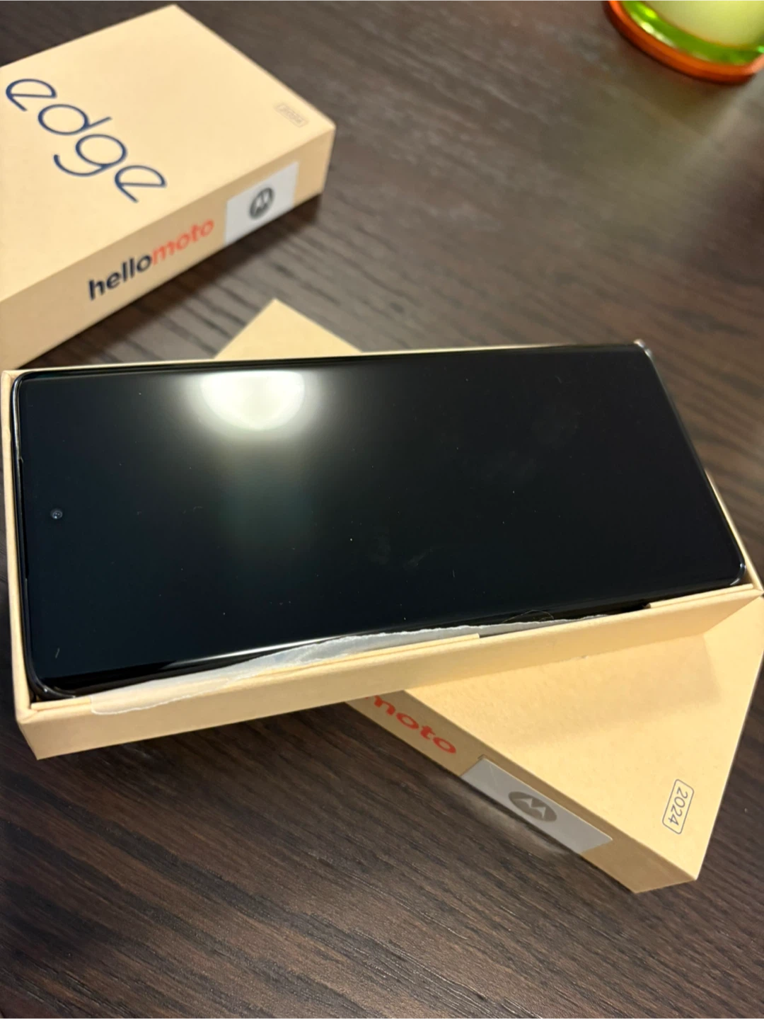 New Motorola Edge 2024 - Brand New in Box! - photo 5