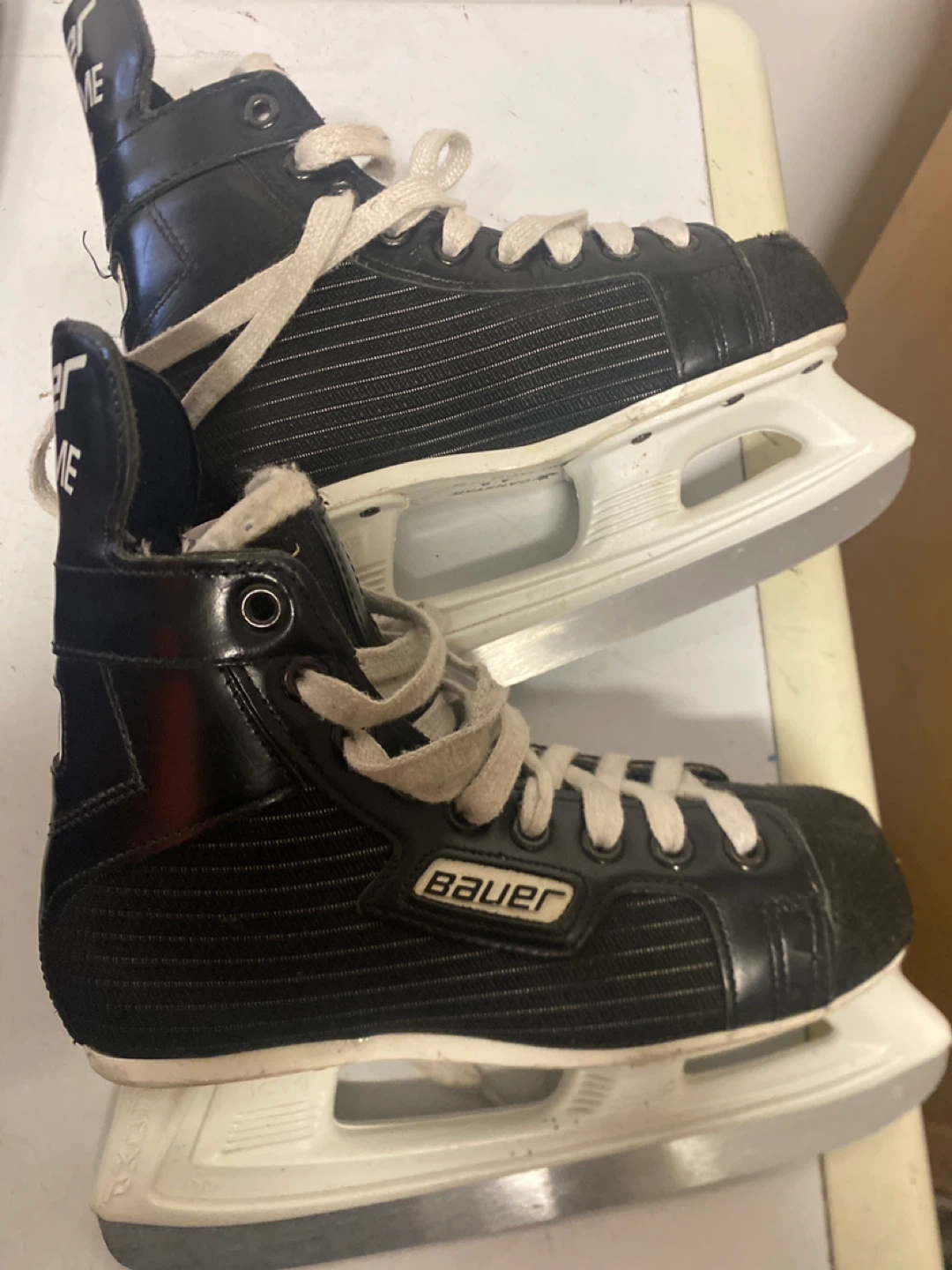 Bauer Supreme Junior 90 Ice Hockey Skates - Size 3D - photo 2