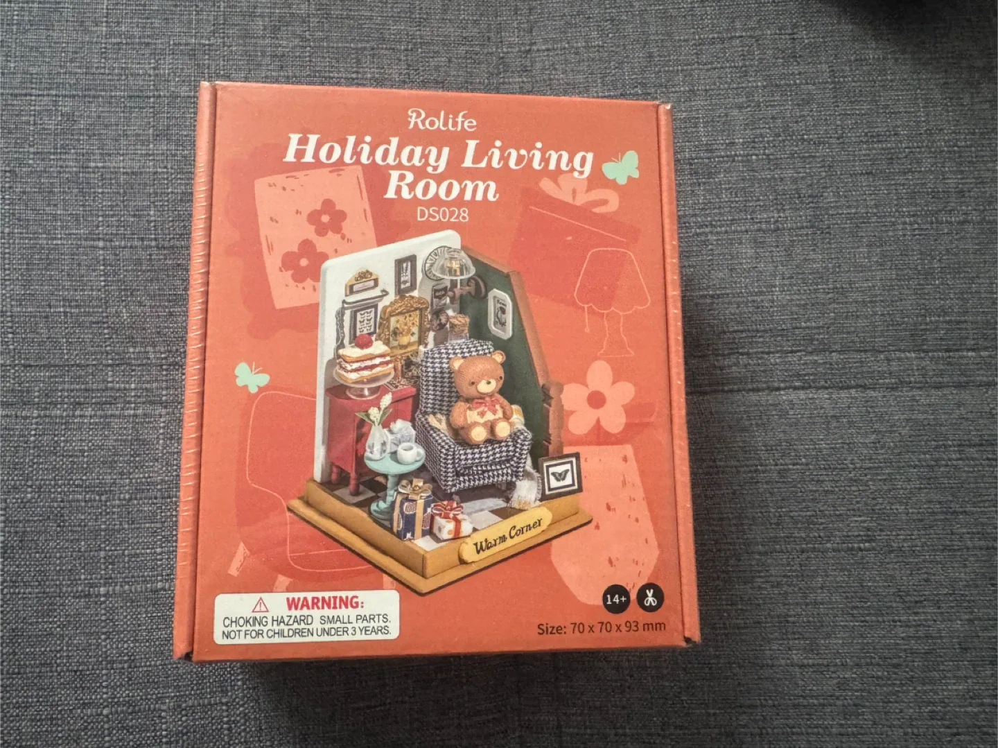 Rolife Holiday Living Room Craft Kit thumbnail
