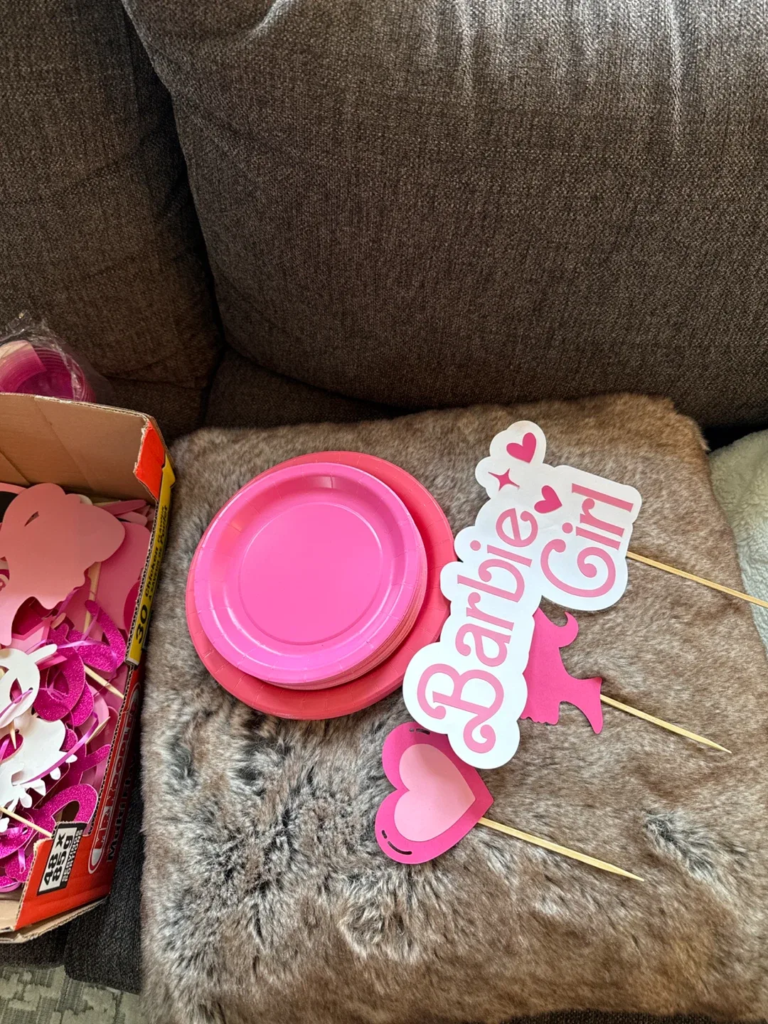 Mattel Barbie Box Prop image indicator(3)