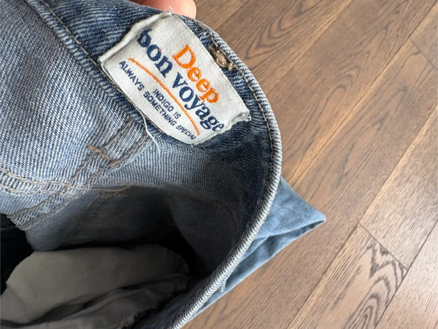 Women’s Jeans - Size S image indicator(3)