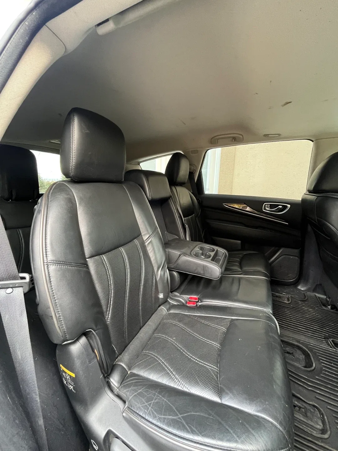 2015 Infinity Qx60- Mint Condition image indicator(9)