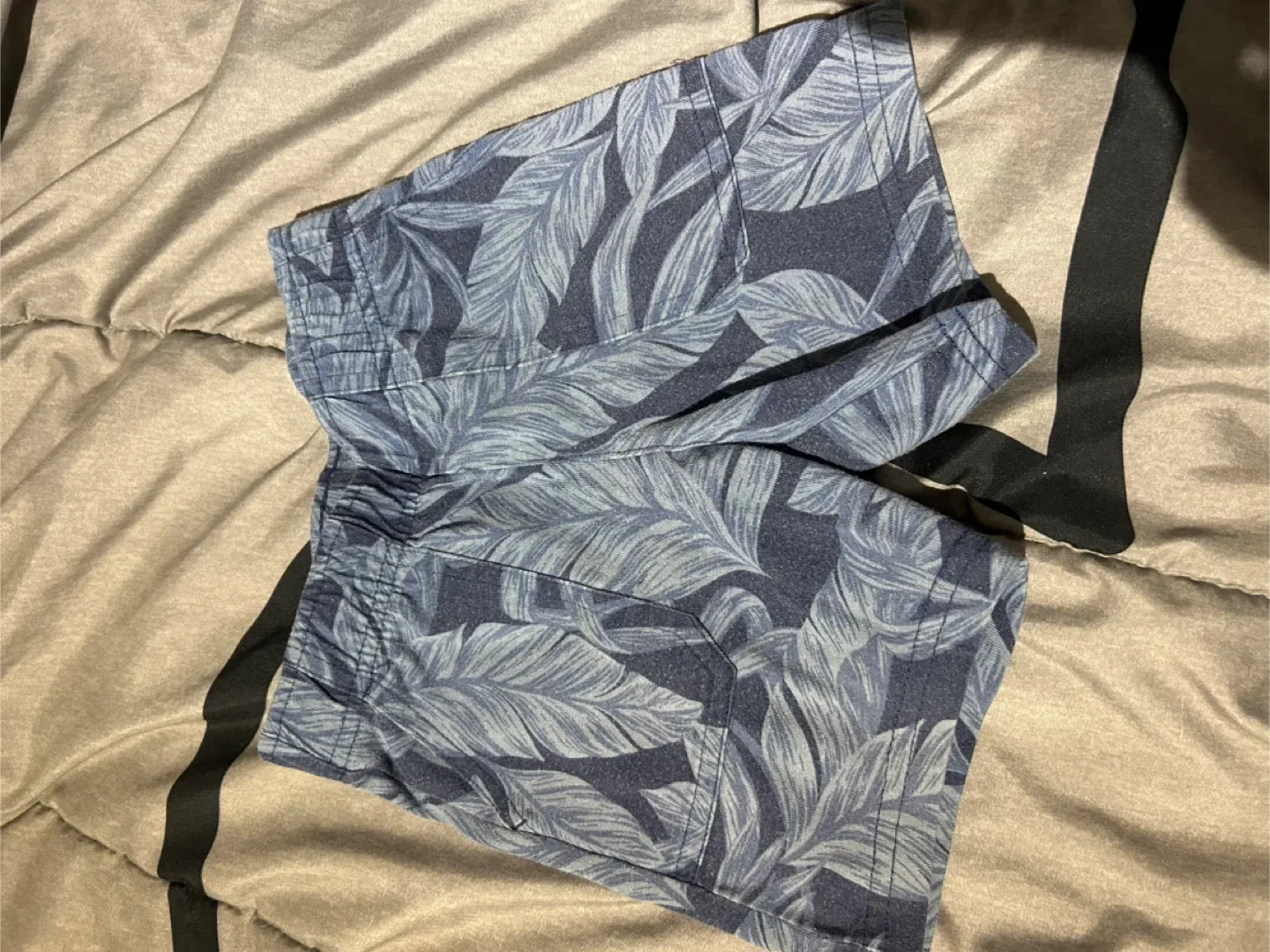 OshKosh, Nike, Old Navy Shorts - Size 2T to 3T image indicator(2)