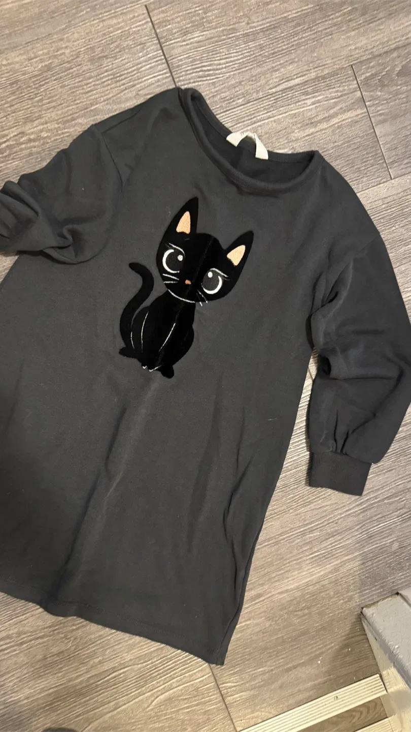 LOT! Clothes for a girl 6-8 years old image indicator(2)