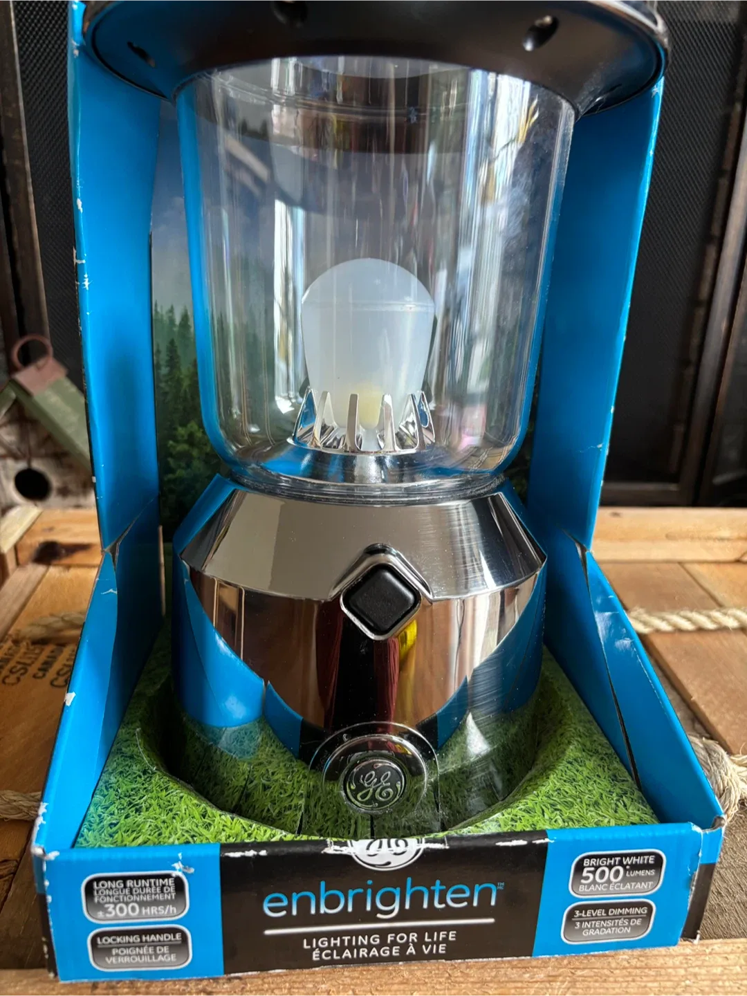 💡 Ultra-Bright Enlighten LED Lantern - 300hr Runtime! image indicator(2)