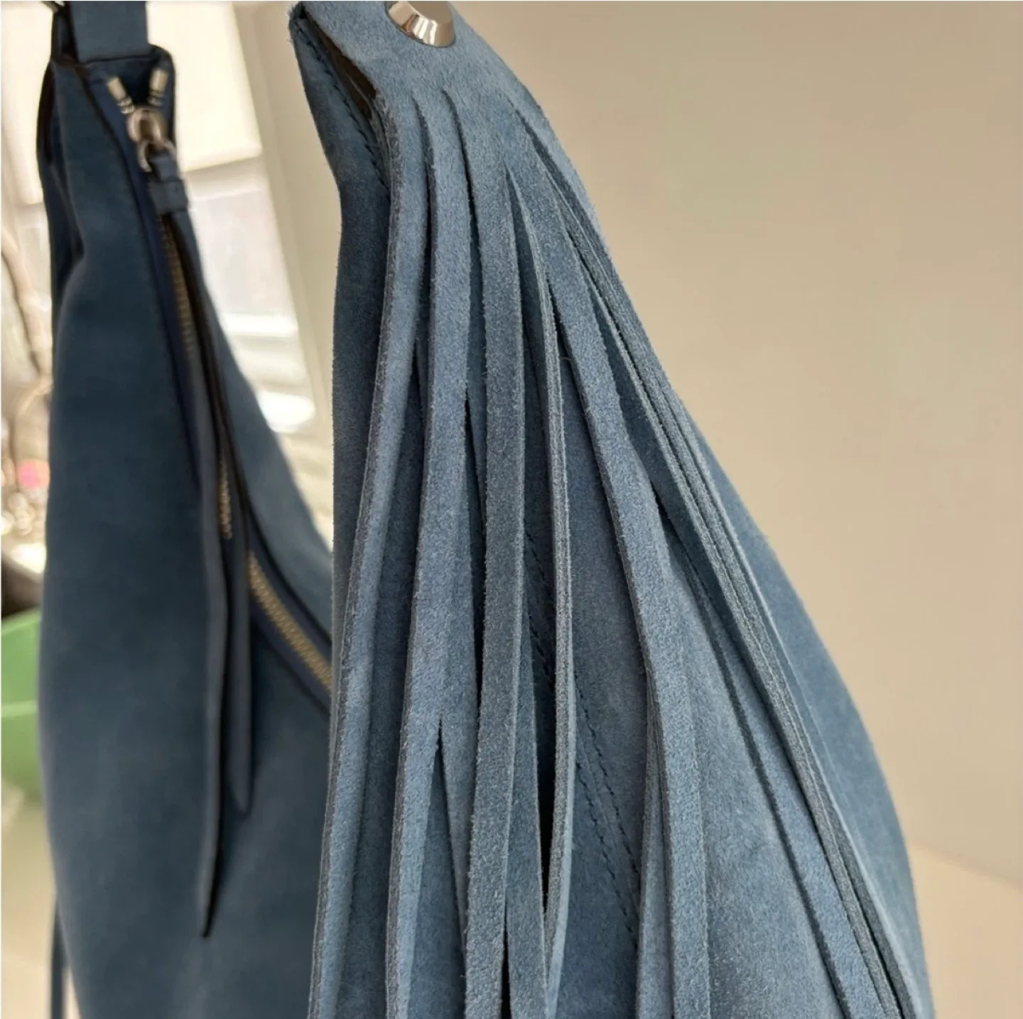 MICHAEL KORS “RHEA” DENIM Blue Suede Shoulder BAG image indicator(10)