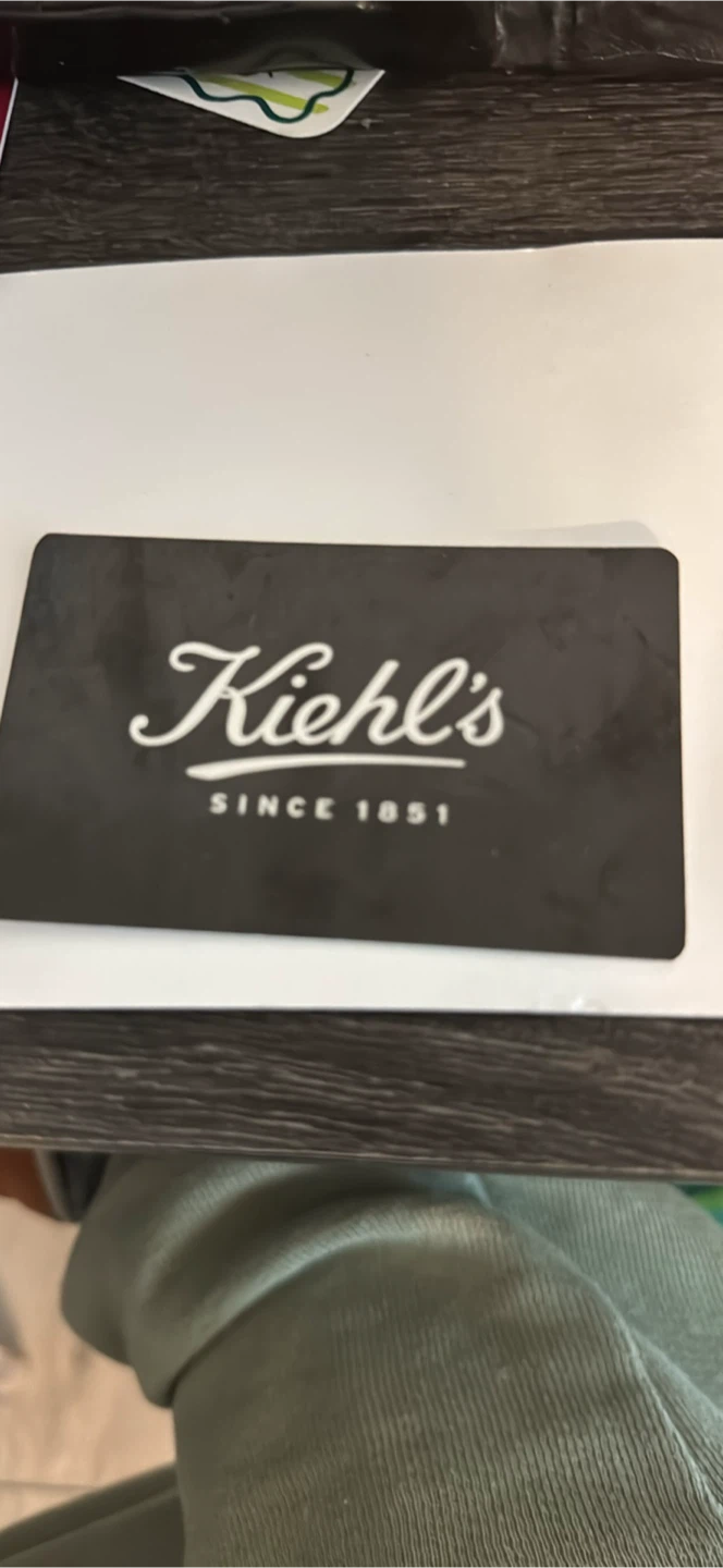 Kiehl's Giftcard for 100$
