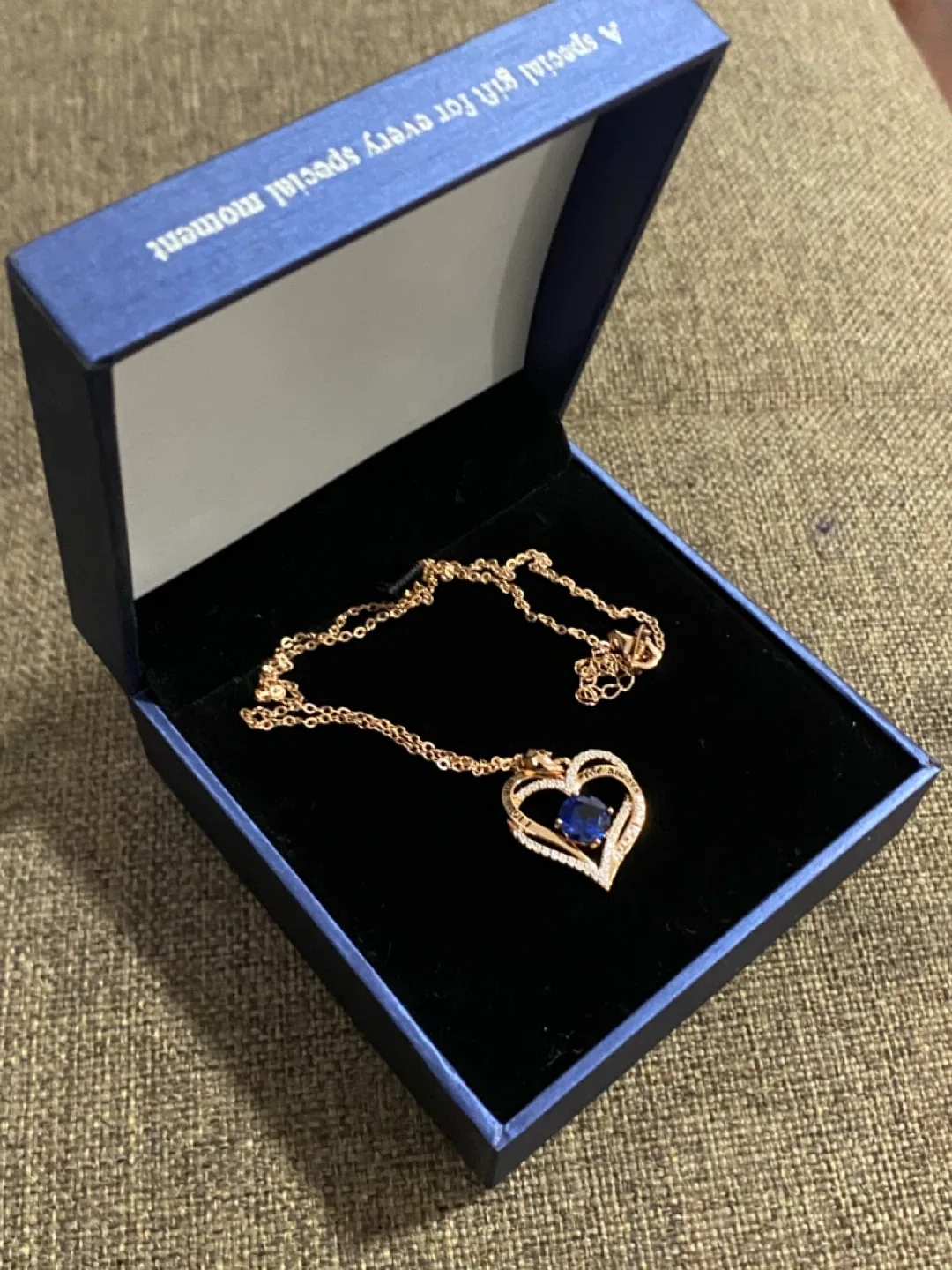 Heart Pendant Necklace with Blue Stone image indicator(5)