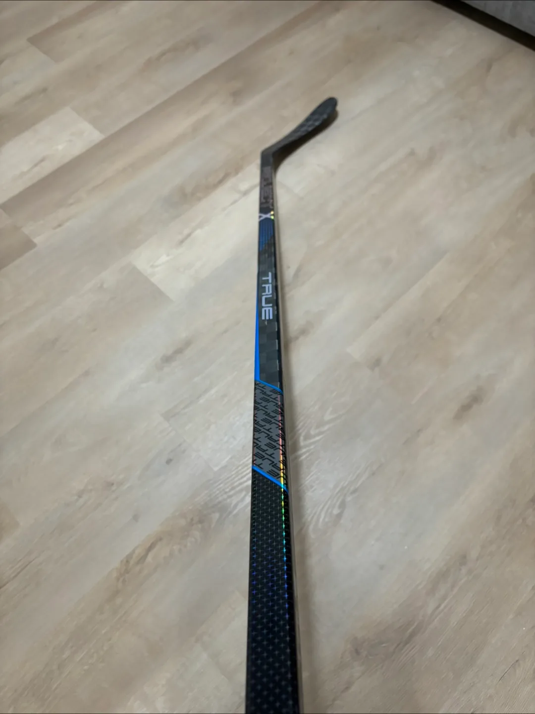 TRUE Project X Hockey Stick (Right hand 60 flex T28) image indicator(3)