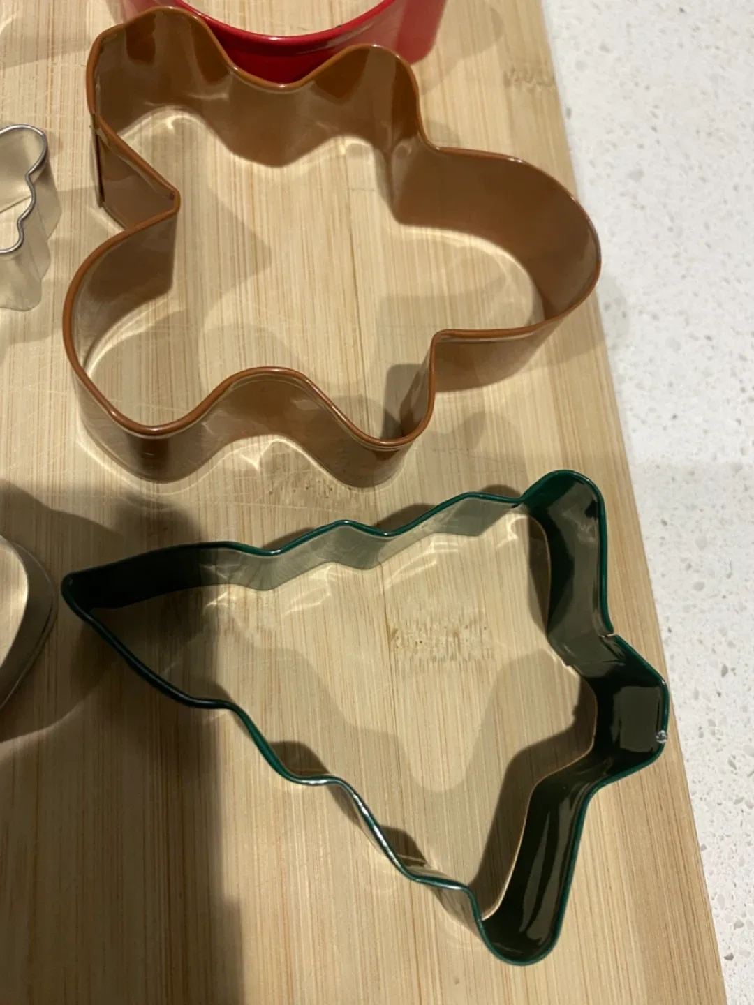 Cookie Cutter Set - 16 Assorted Shapes image indicator(4)