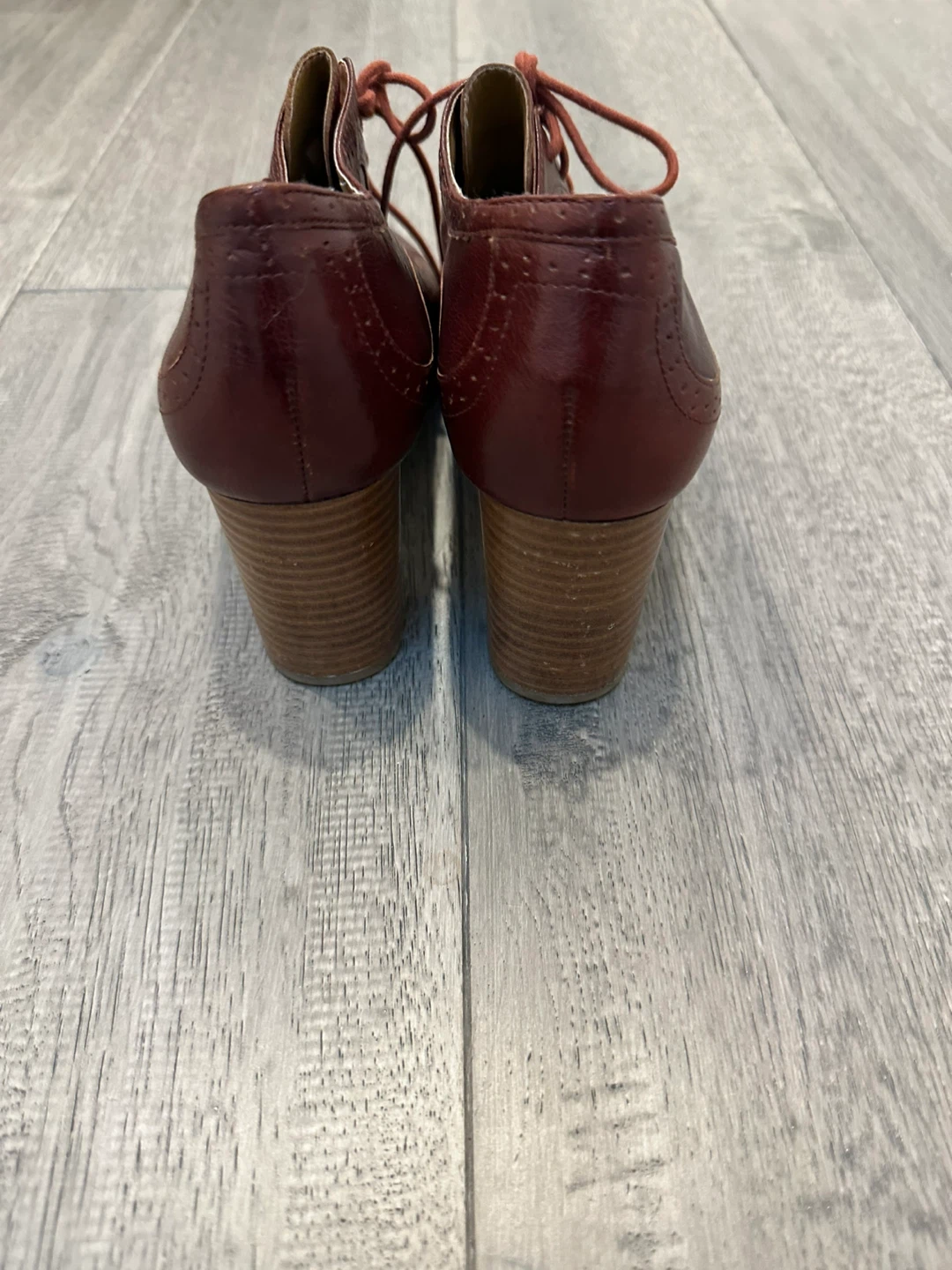 Nine West Burgundy Leather Heeled Oxfords, Size 7.5M - photo 2