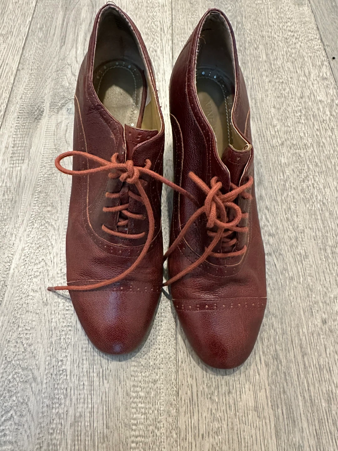 Nine West Burgundy Leather Heeled Oxfords, Size 7.5M