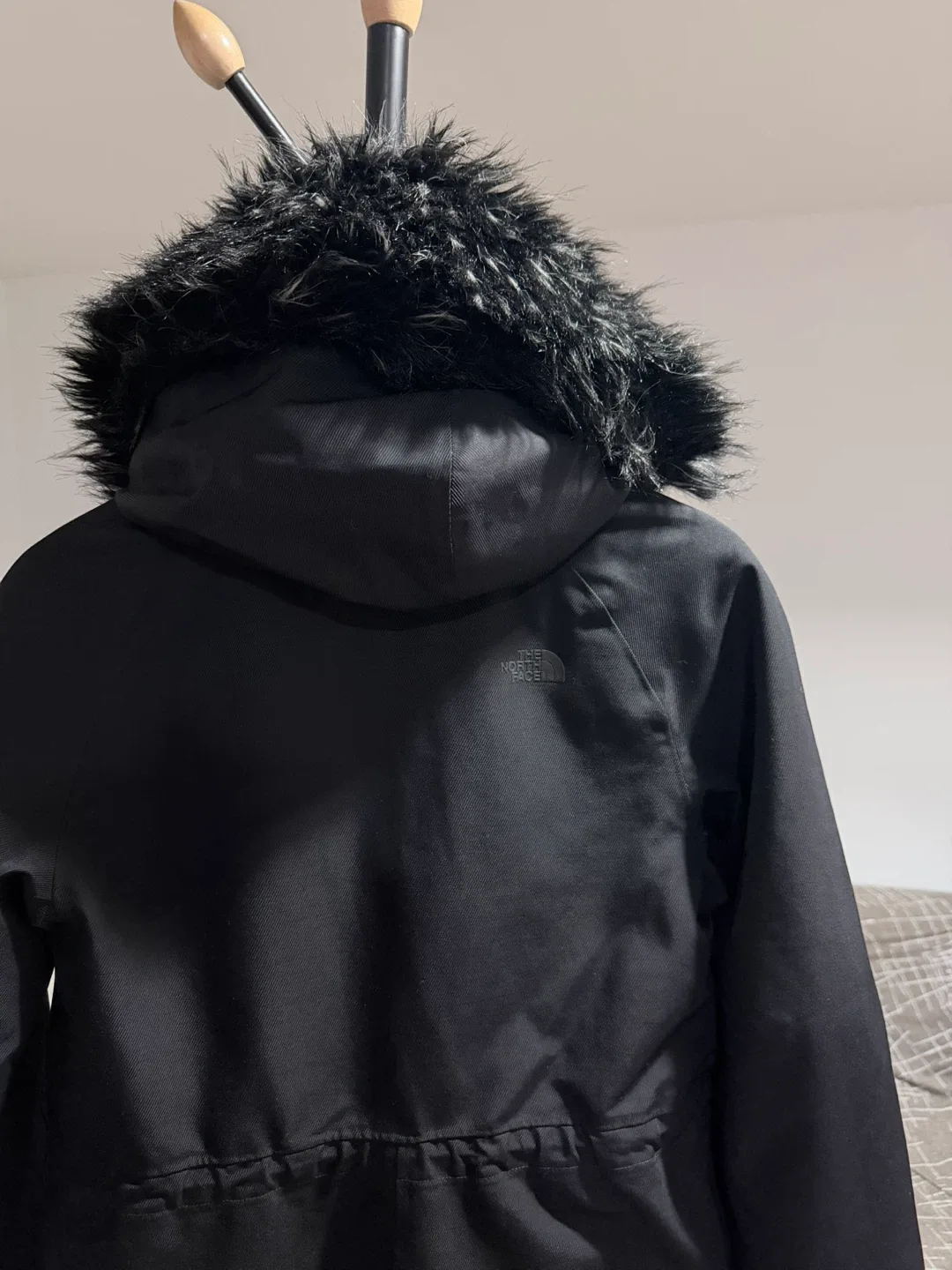 The North Face Arctic Parka - Black image indicator(5)