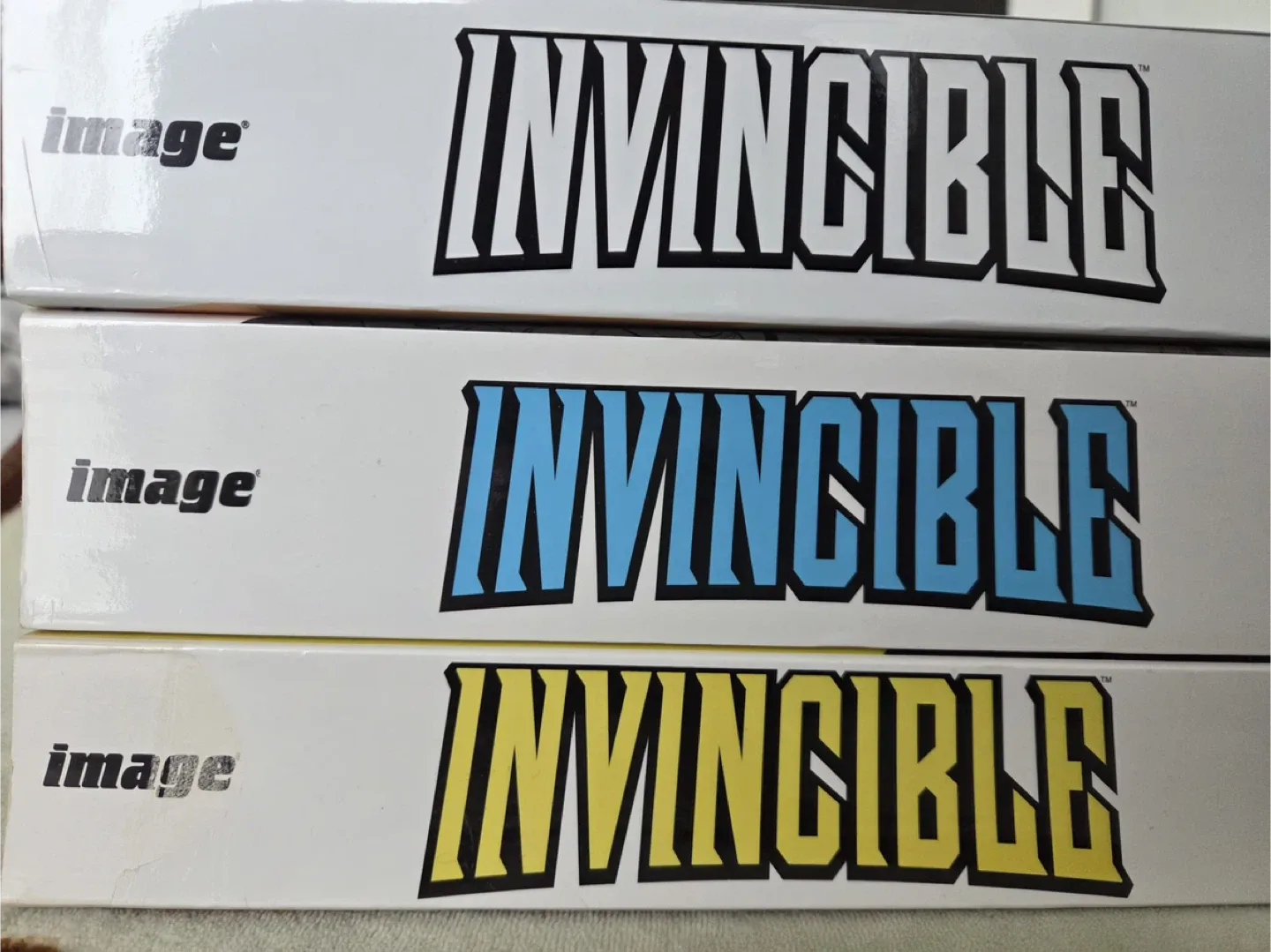 Invincible Compendium Volume 1, 2, and 3 image indicator(2)