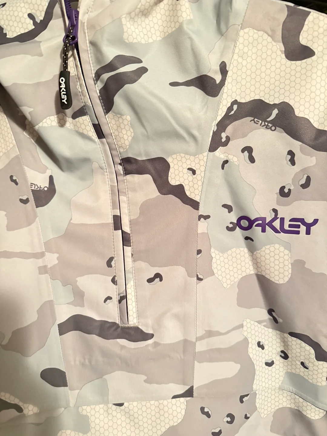 Oakley Camo Snow Suit image indicator(6)