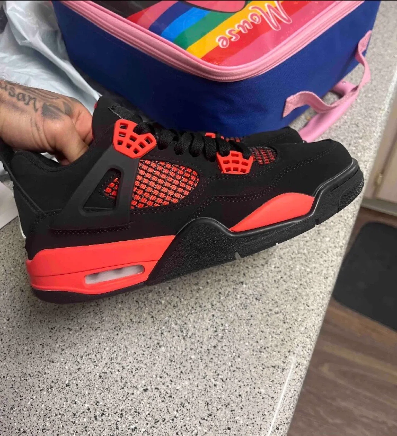 Red Thunders image indicator(4)