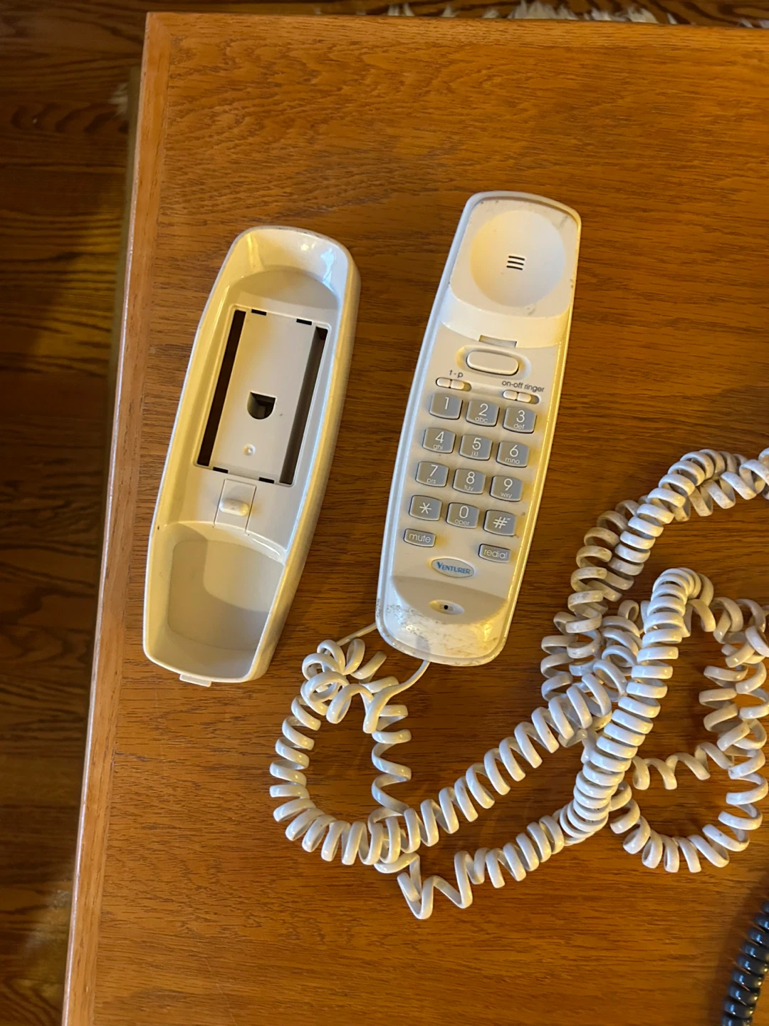 Venturer Corded Phone