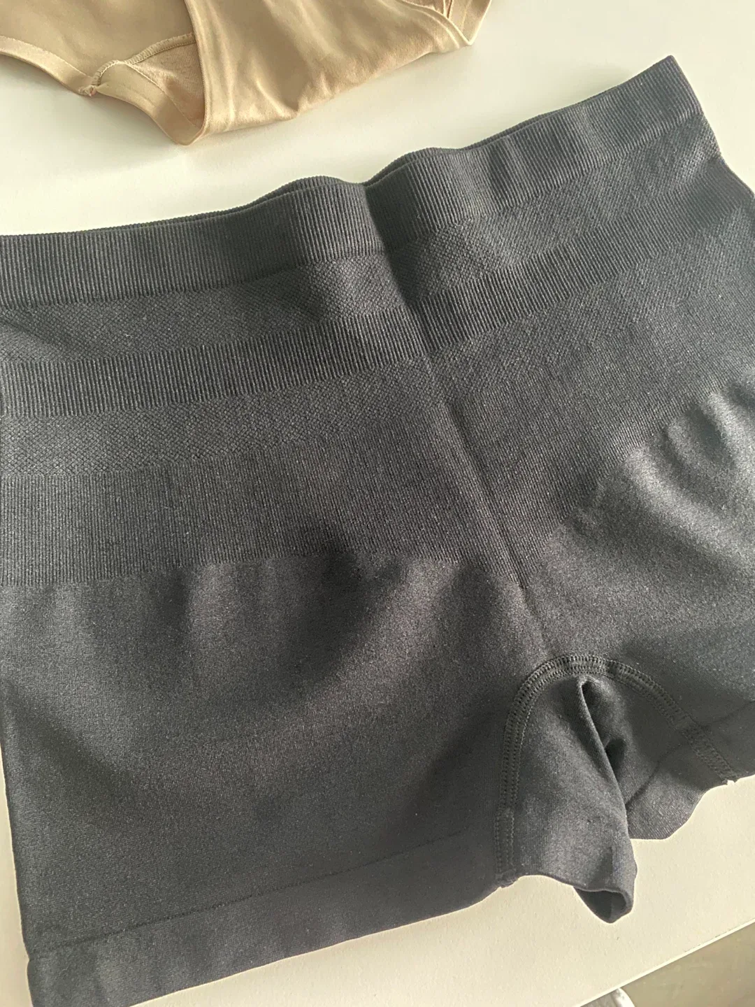 Set of 2 Different Shapewears image indicator(5)