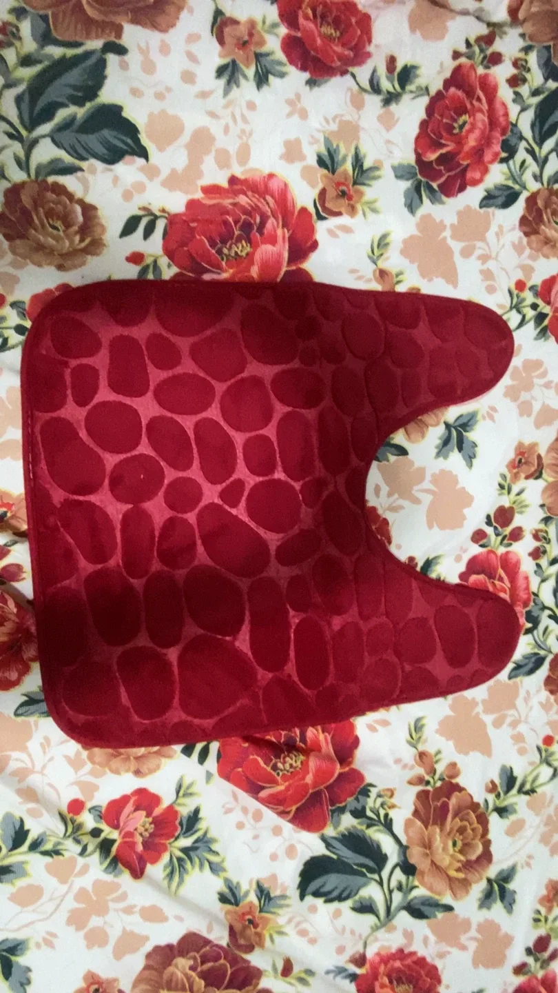 Red Bath Mat image indicator(3)