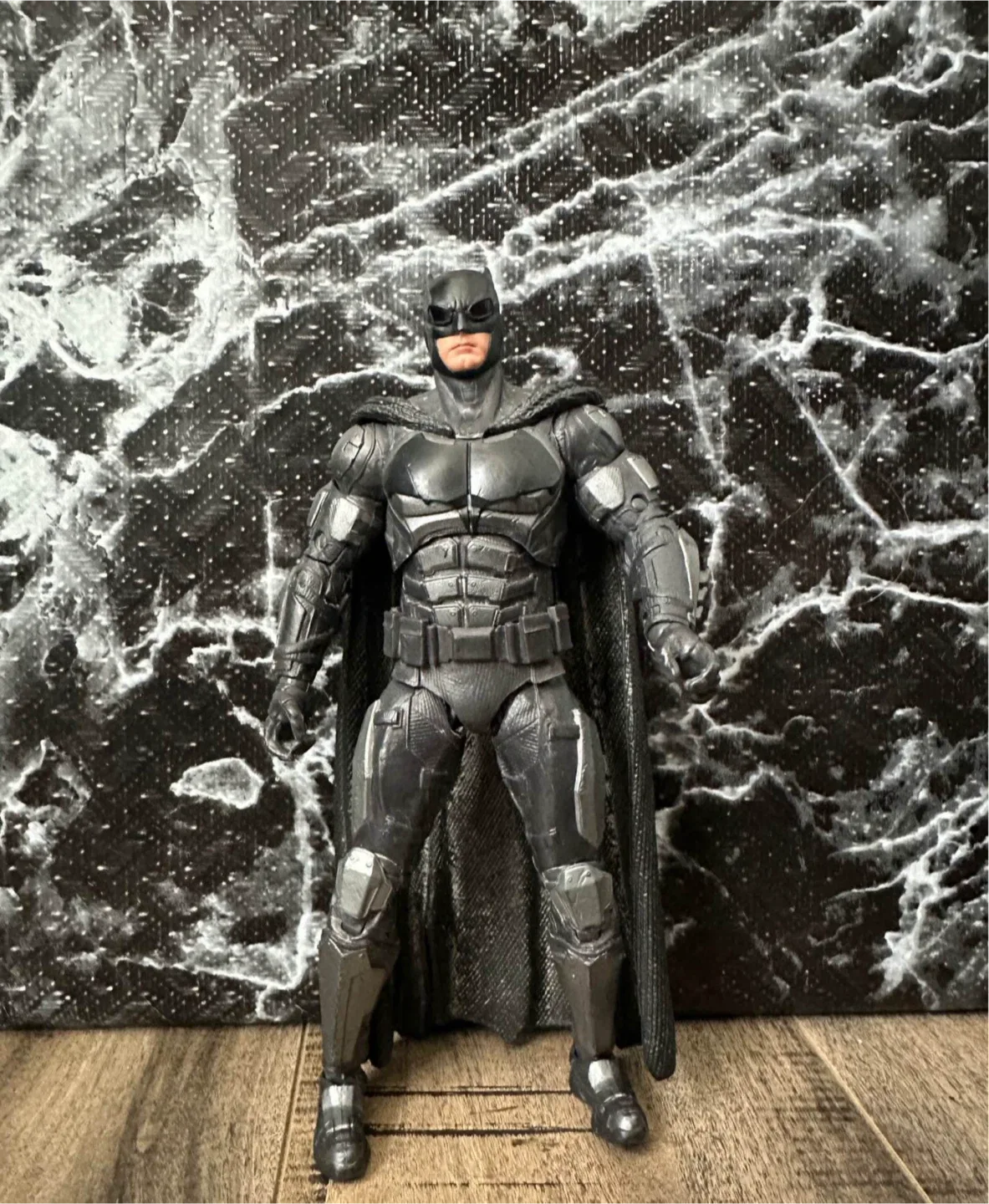 DC Multiverse Batman Action Figure image indicator(3)