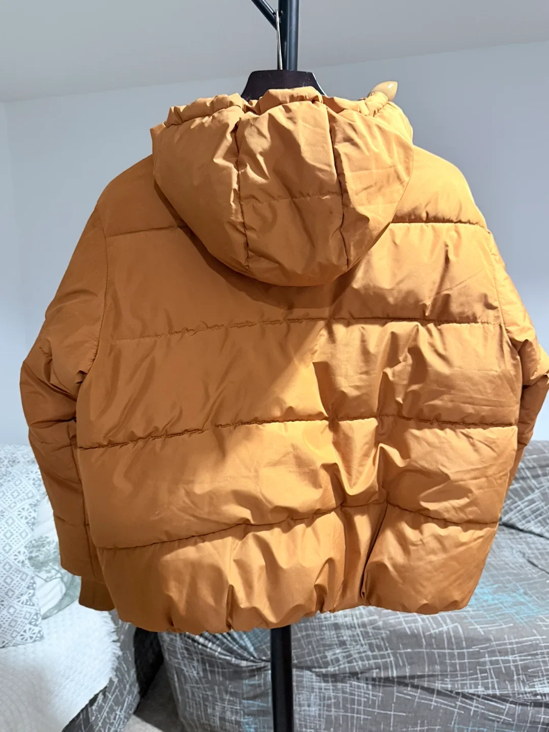 Forever 21 Puffer Jacket - Size S/M image indicator(4)