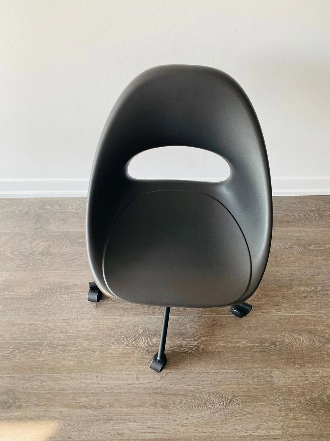 IKEA Swivel Chair - photo 3
