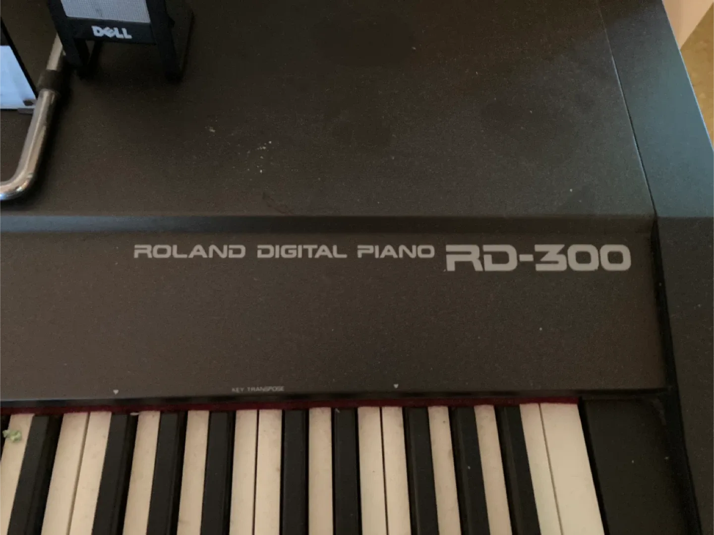 Roland RD-300 Digital Piano image indicator(3)