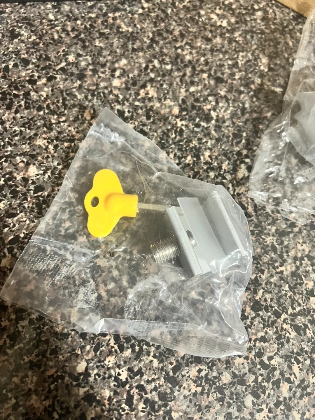 New Zreneyfex 5 Pack Window Locks thumbnail