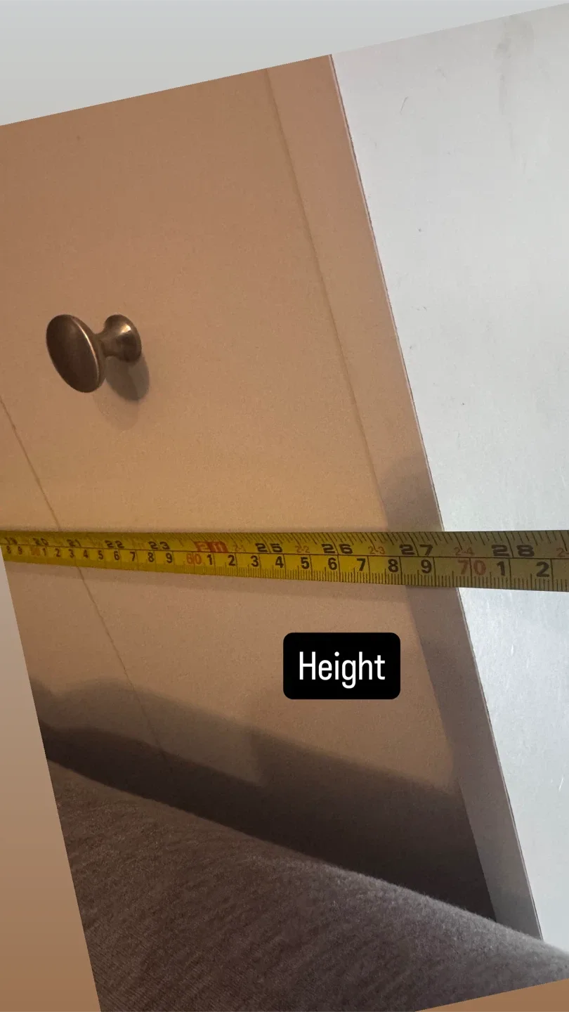 White 6-Drawer Dresser image indicator(6)