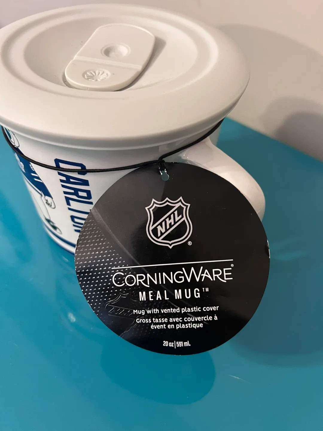 🏒 NEW Toronto Maple Leafs “Carlton the Bear” 20 oz Meal Mug image indicator(3)