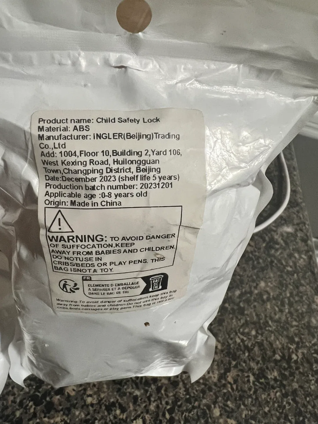 Child Safety Locks - New in Packaging image indicator(3)