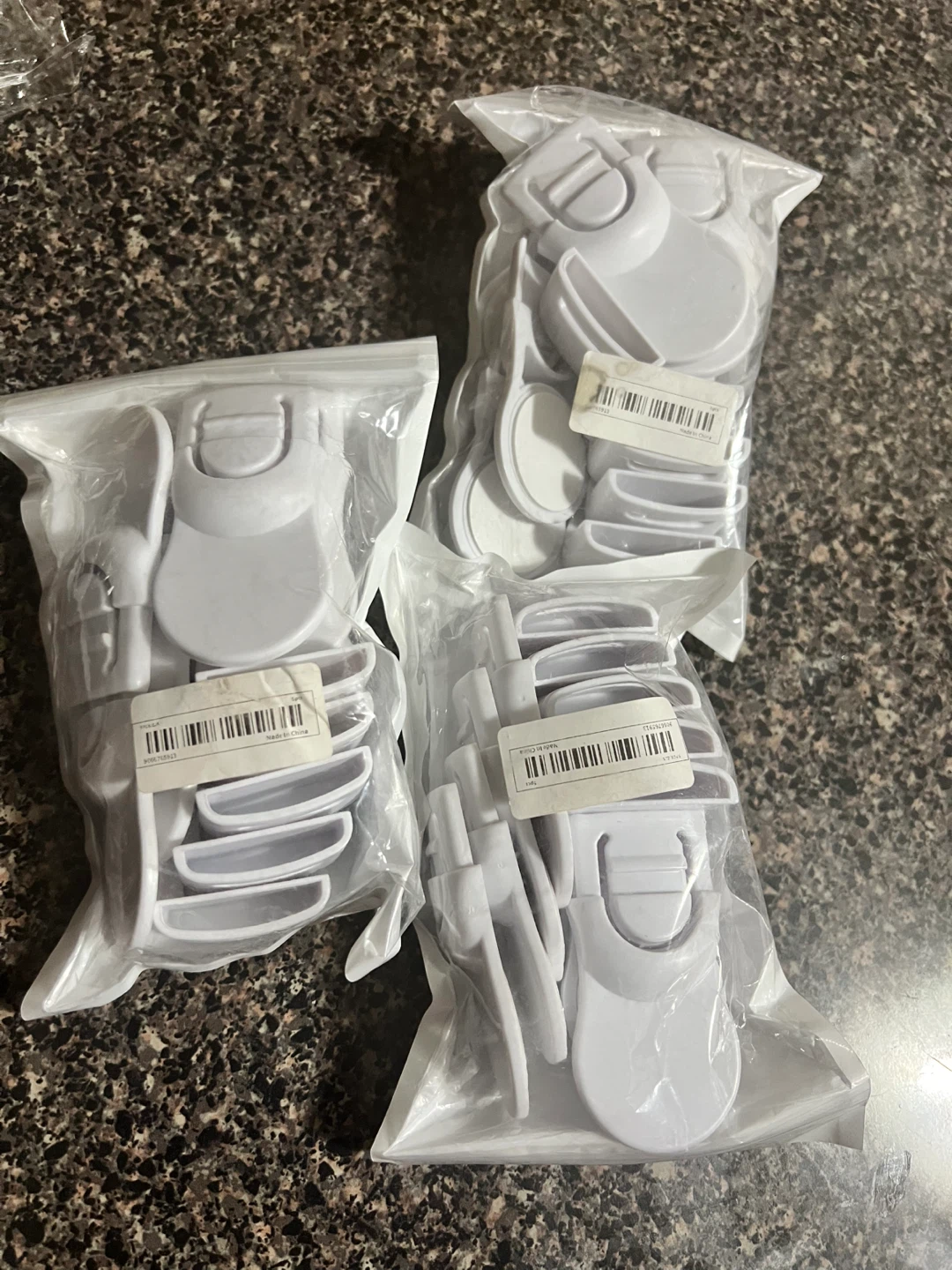 Child Safety Locks - New in Packaging - photo 4
