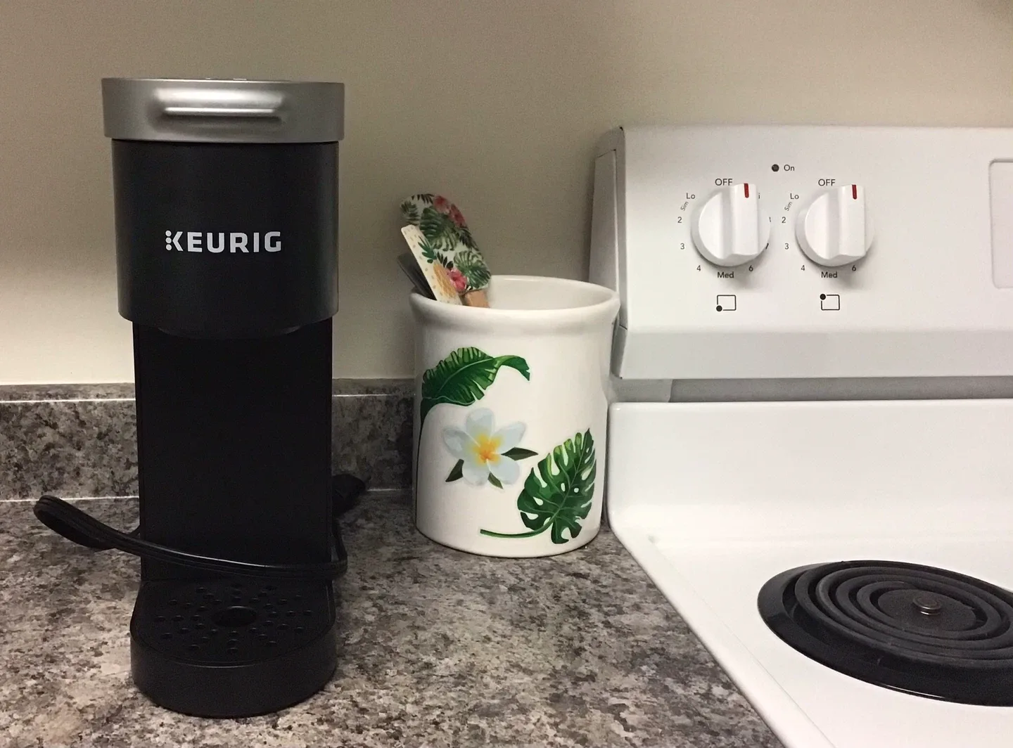 Keurig K-Mini Single Serve Coffee Maker - Matte Black image indicator(9)