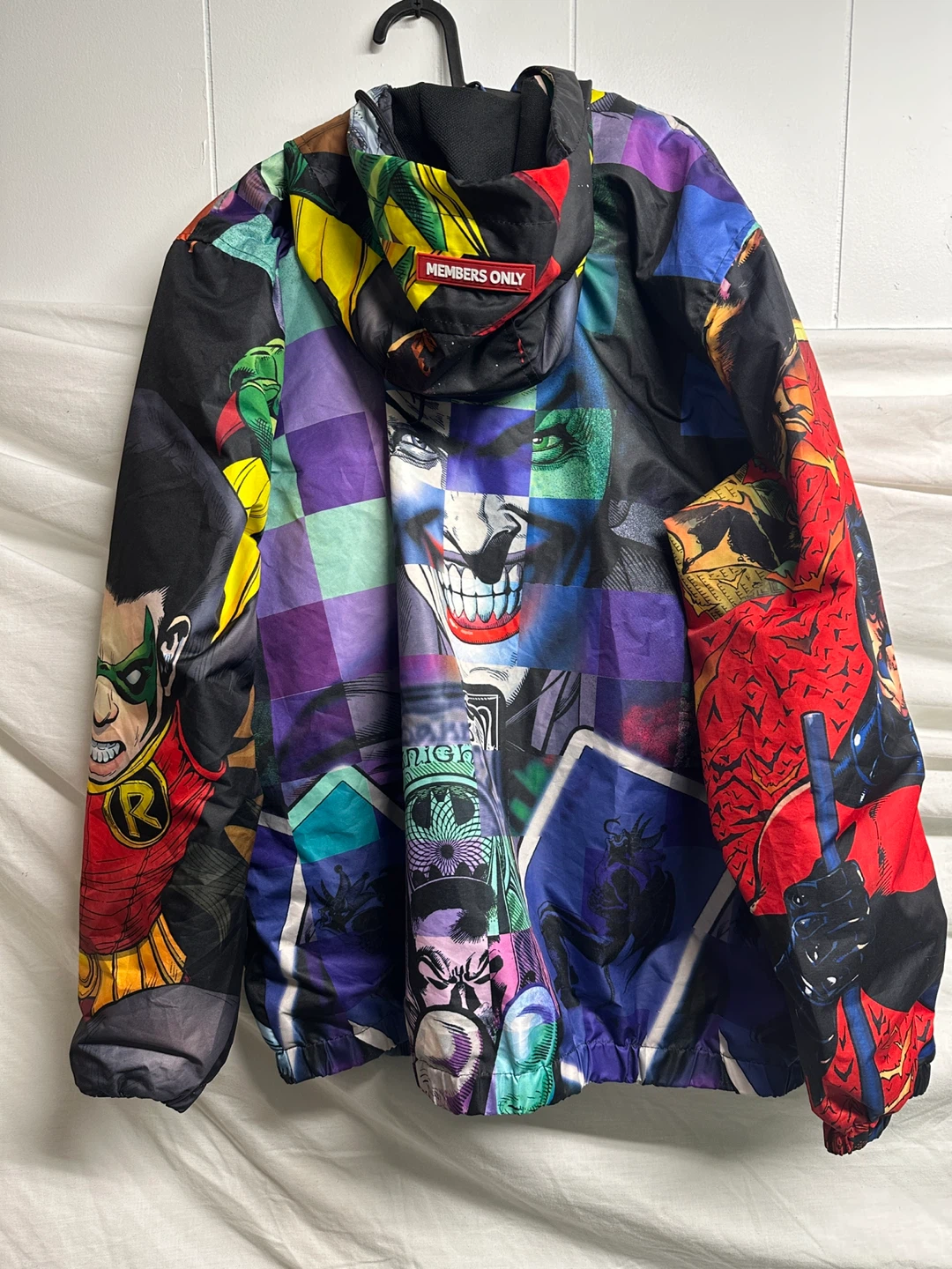 Members Only DC Comics Batman Jacket - photo 2
