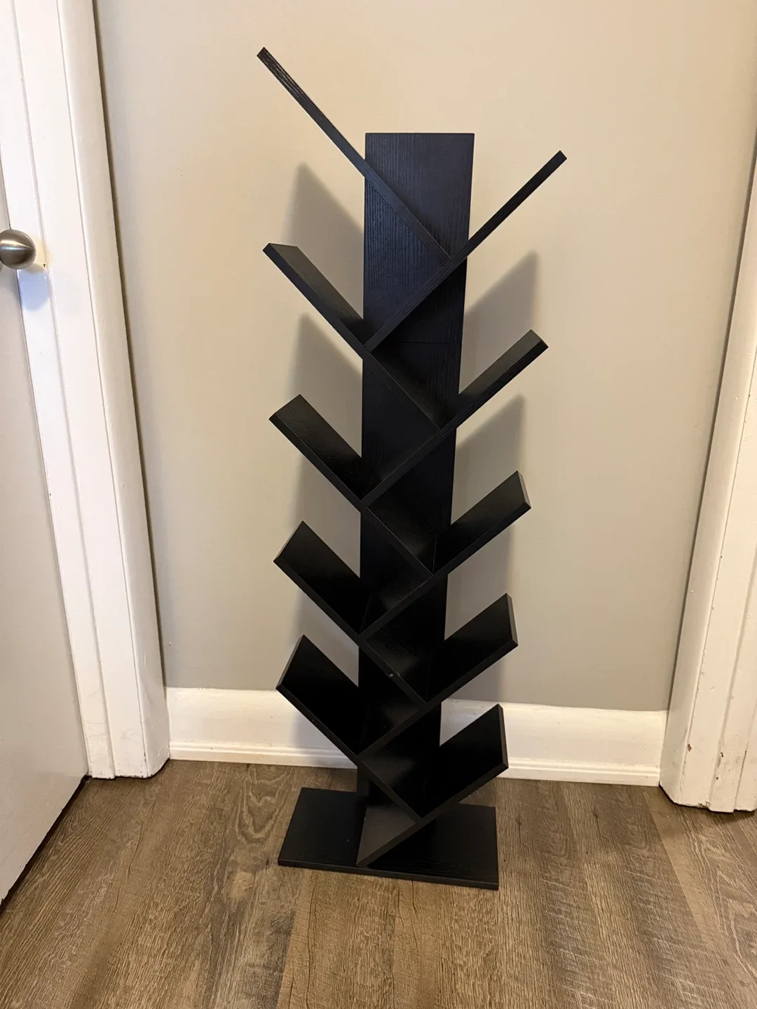 10-Tier Tree Bookshelf - Mysterious Black image indicator(7)