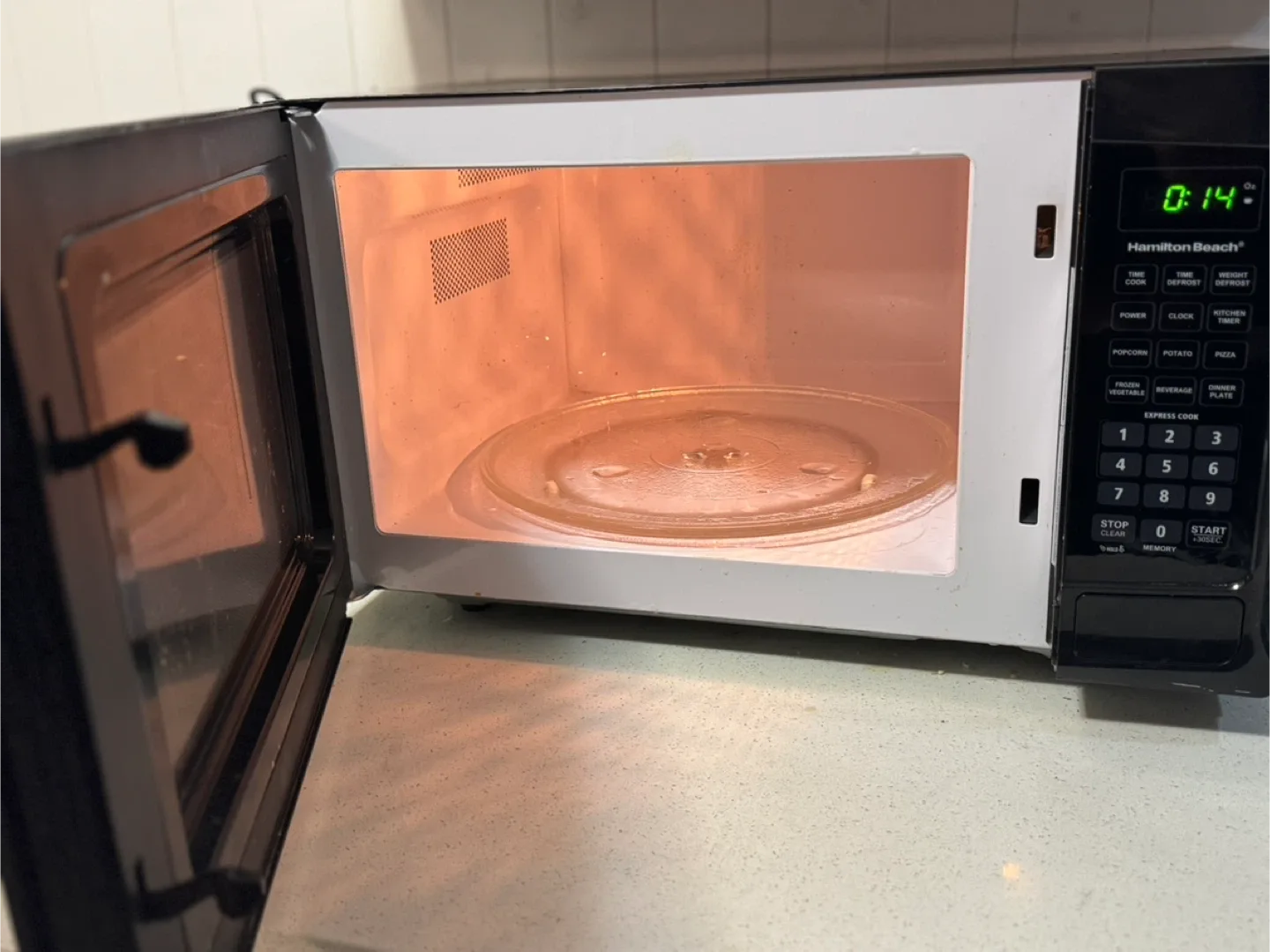 Hamilton Beach Microwave - Black image indicator(8)