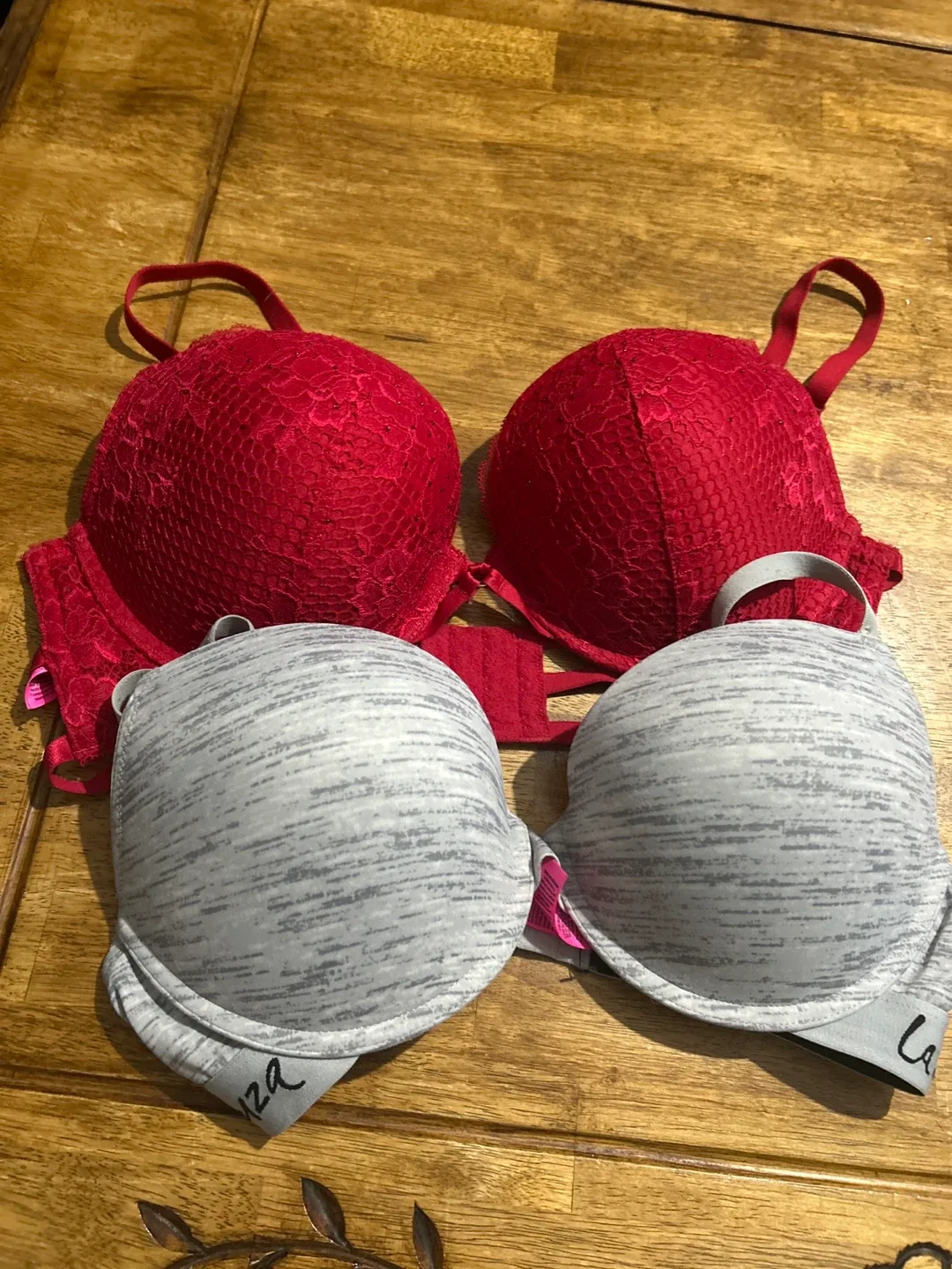 La Senza Bras - Size 36D