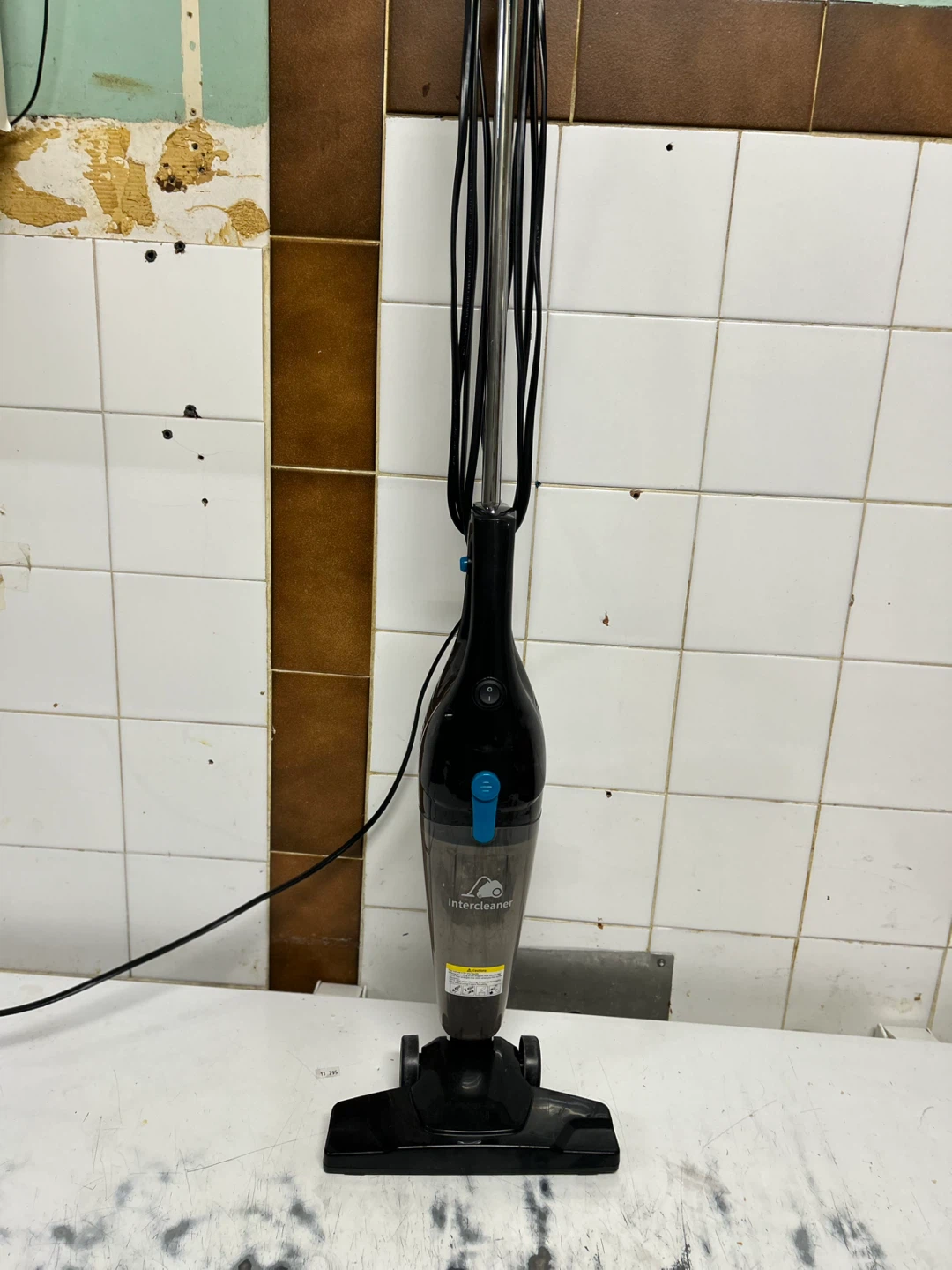 Intercleaner Stick Vacuum