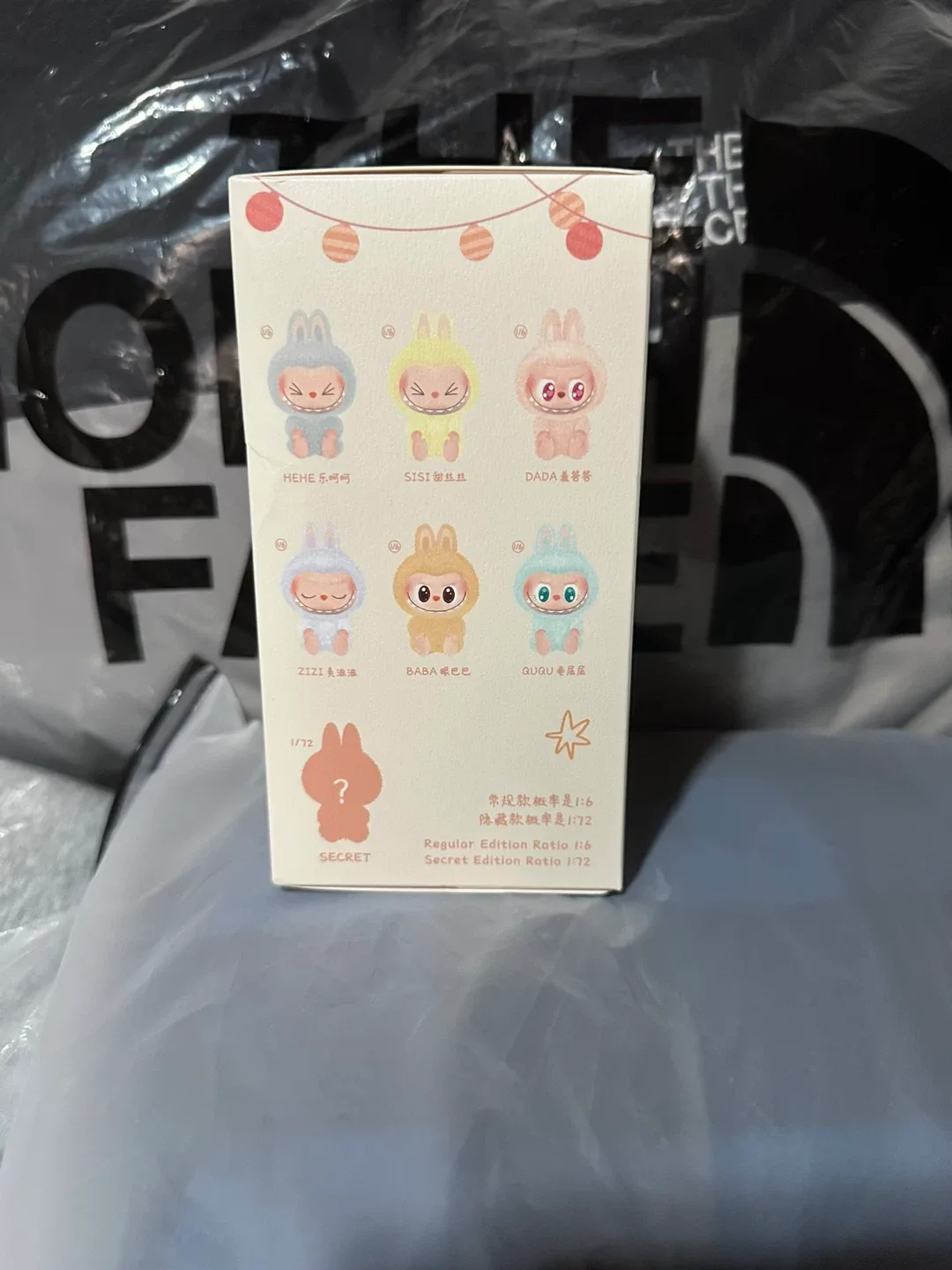 POP MART The Monsters Have a Seat Series 🥕 image indicator(3)