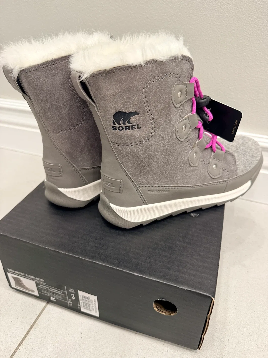 New Sorel Youth Whitney II Joan Lace WP Boots - Size 3 image indicator(3)