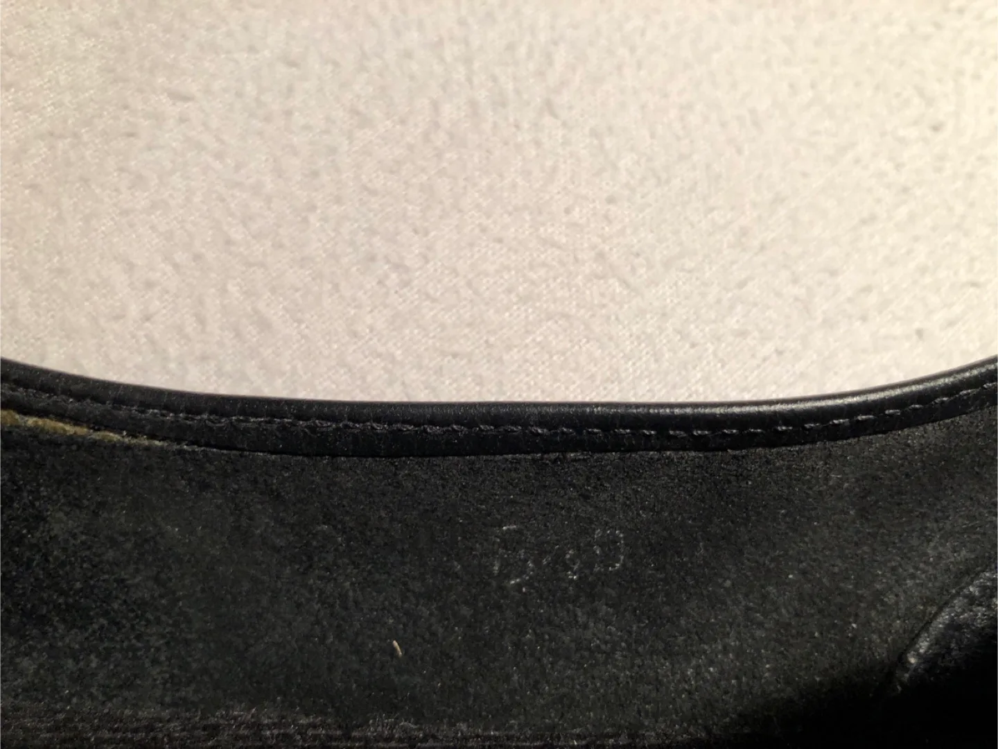 Roots Black Leather Flats - Size 8.6 image indicator(4)