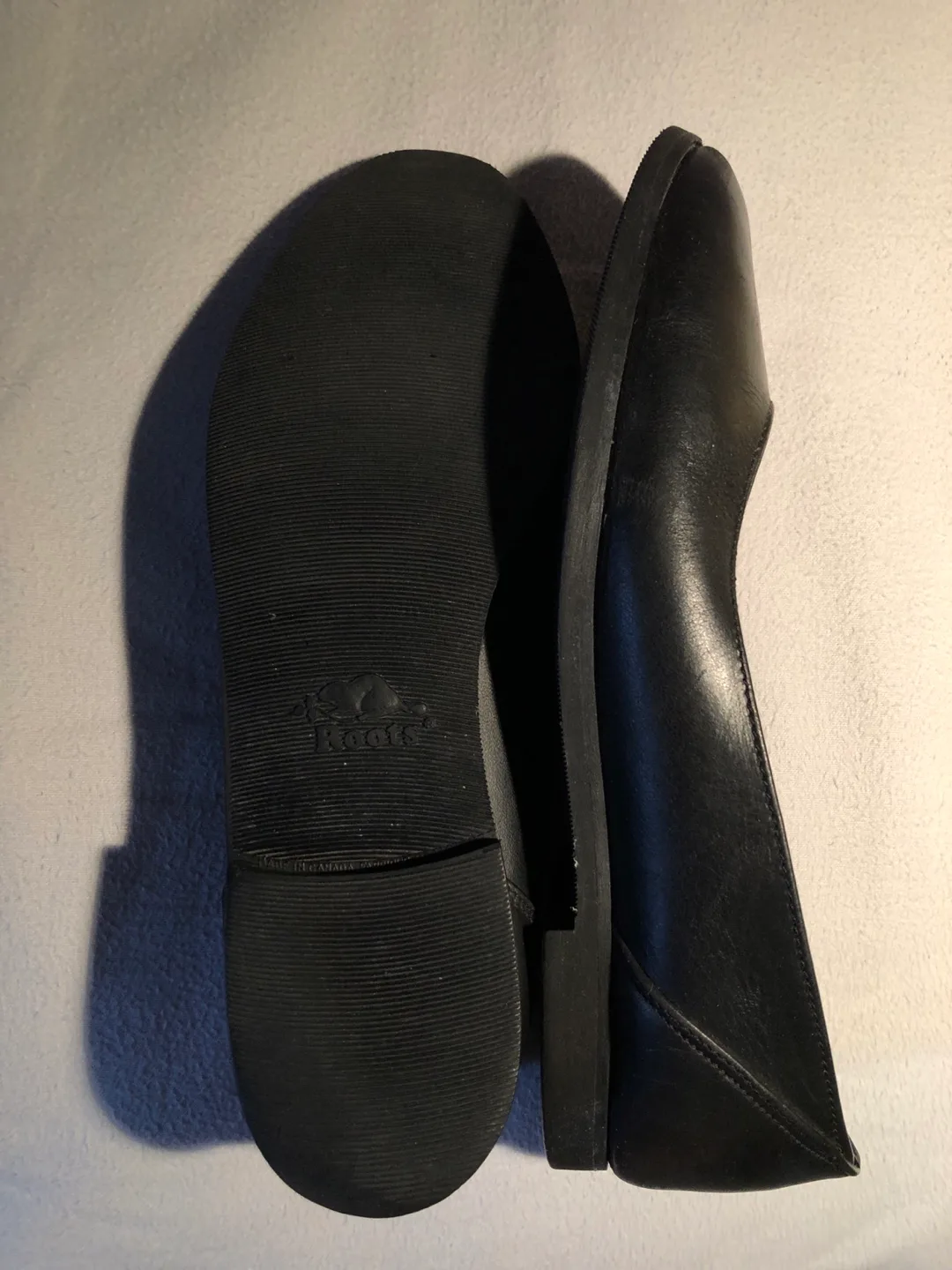 Roots Black Leather Flats - Size 8.6 image indicator(7)