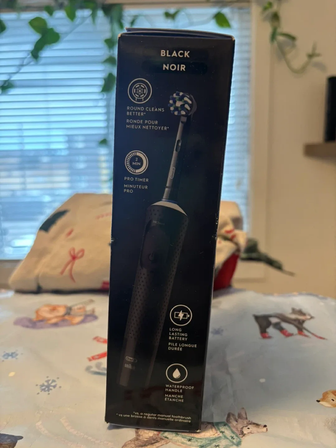 Oral-B Pro 500+ Rechargeable Toothbrush - Black image indicator(2)